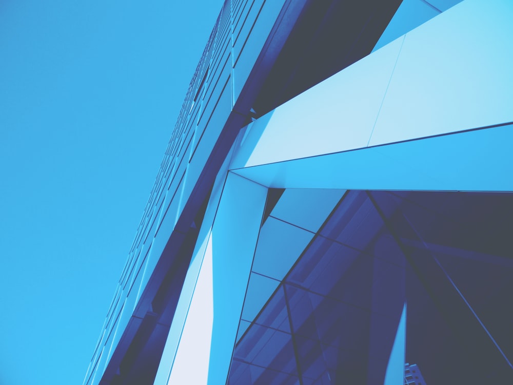 a tall building with a sky background