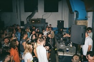 a large group of people in a room