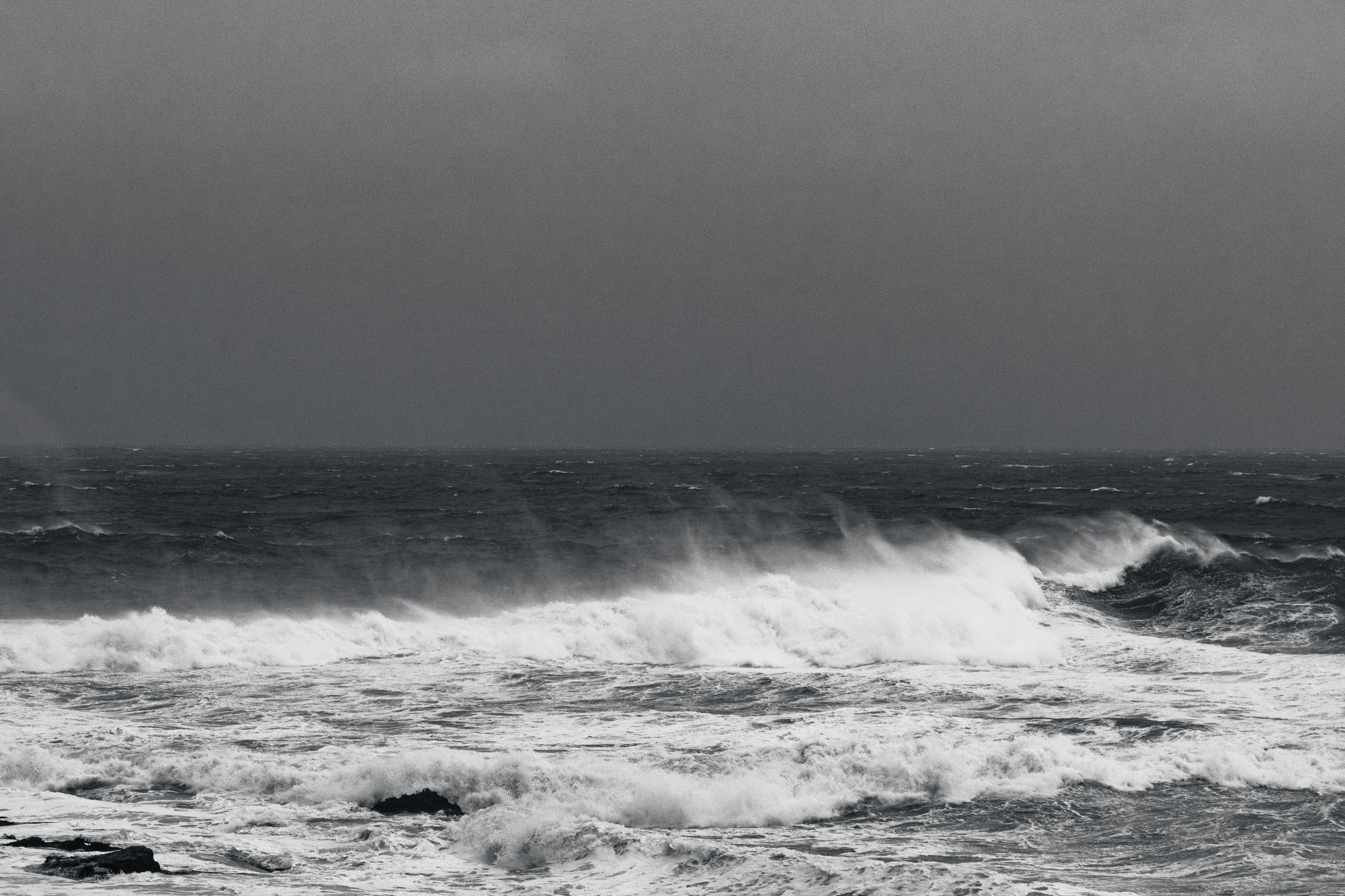 Photo by paulberthelon