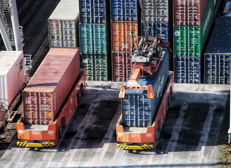 Stacked cargo containers