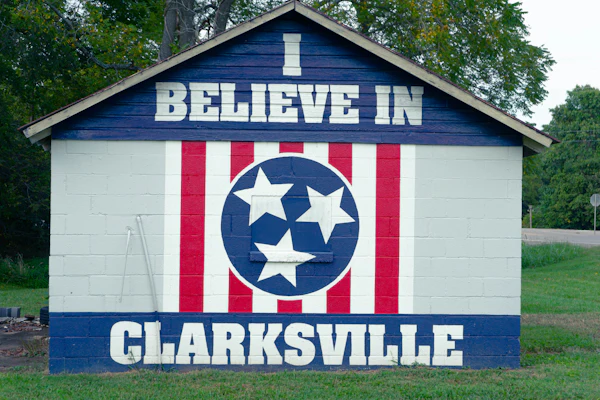 A view of Clarksville, TN