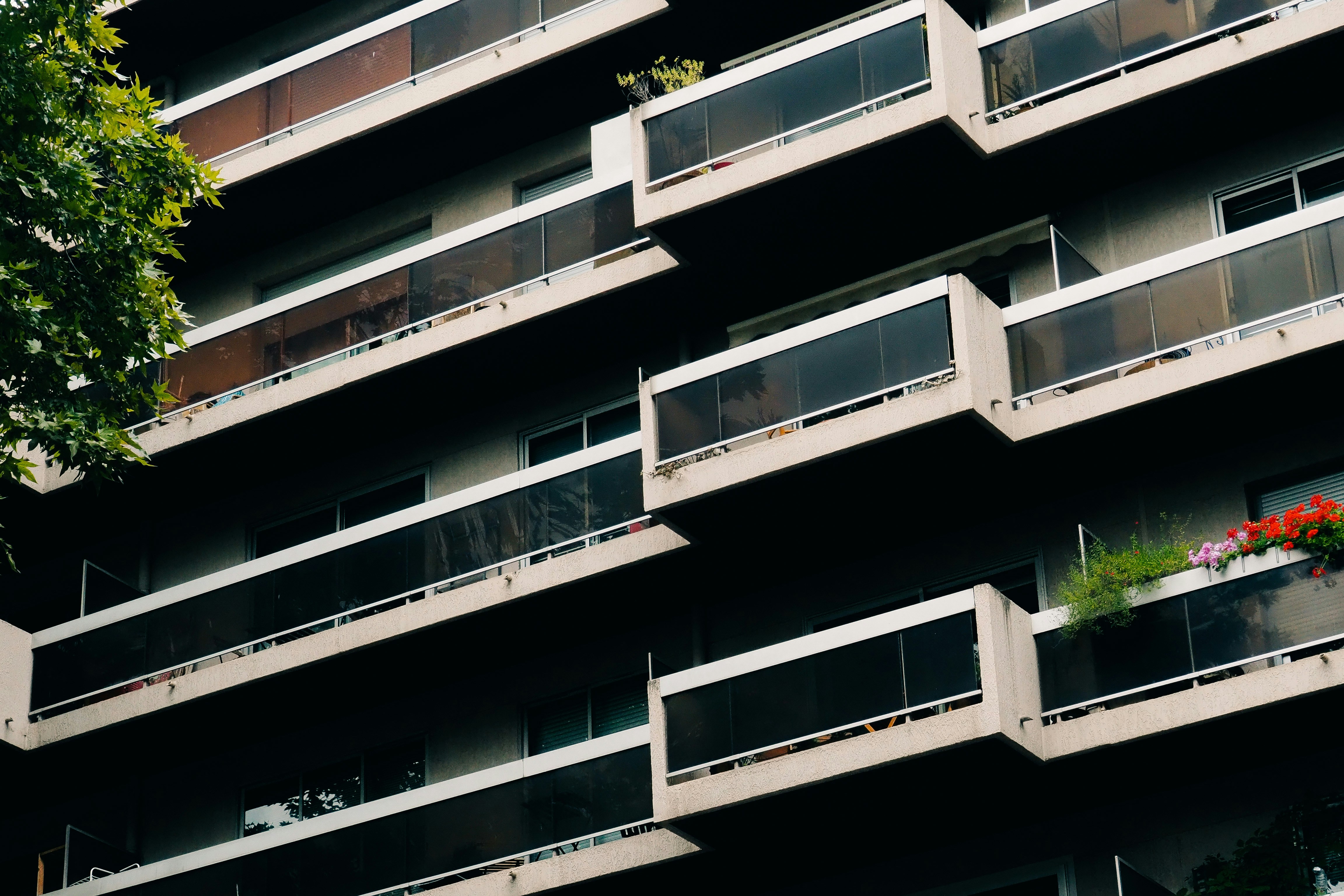 Photo by tomofficials