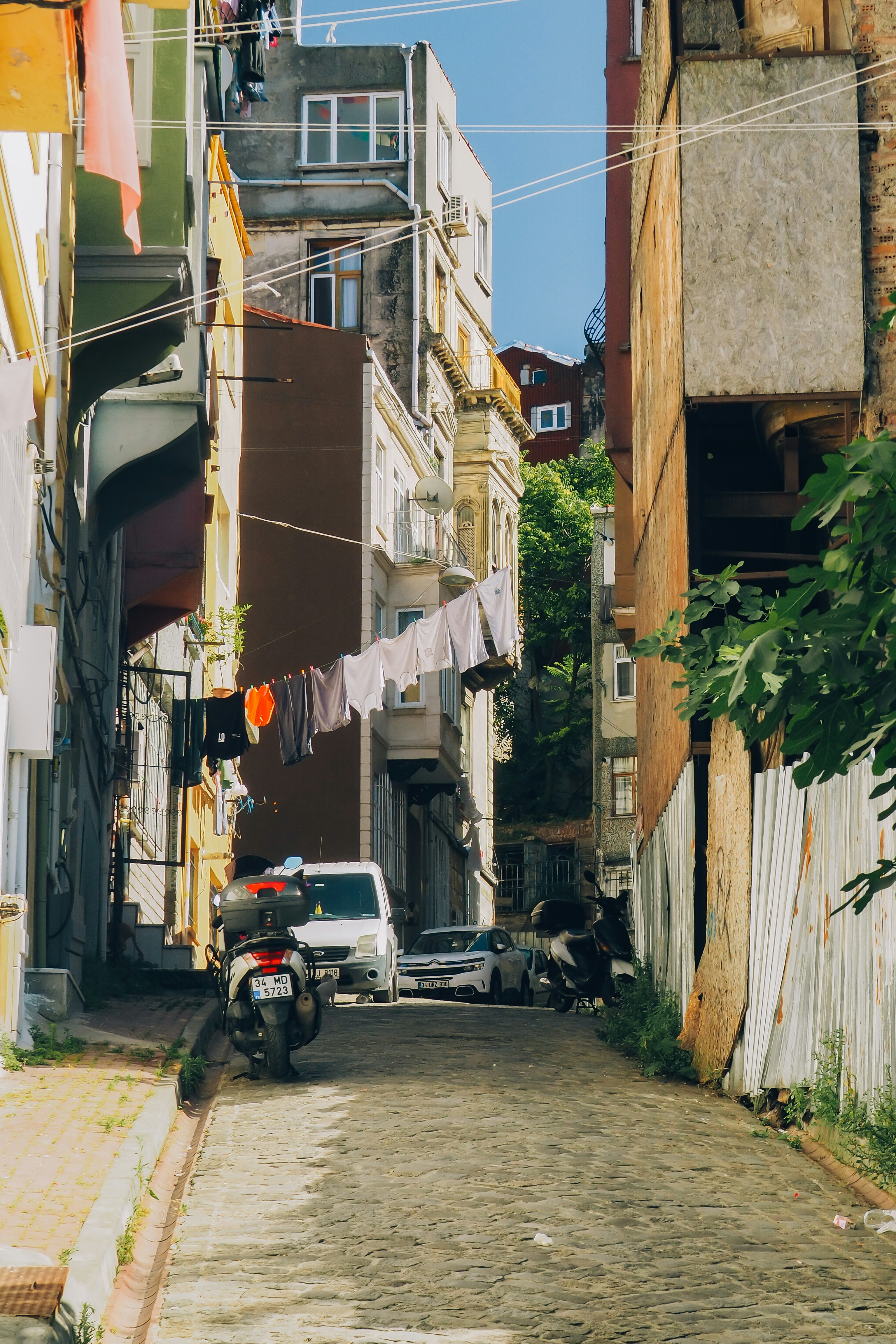 Photo by tomofficials