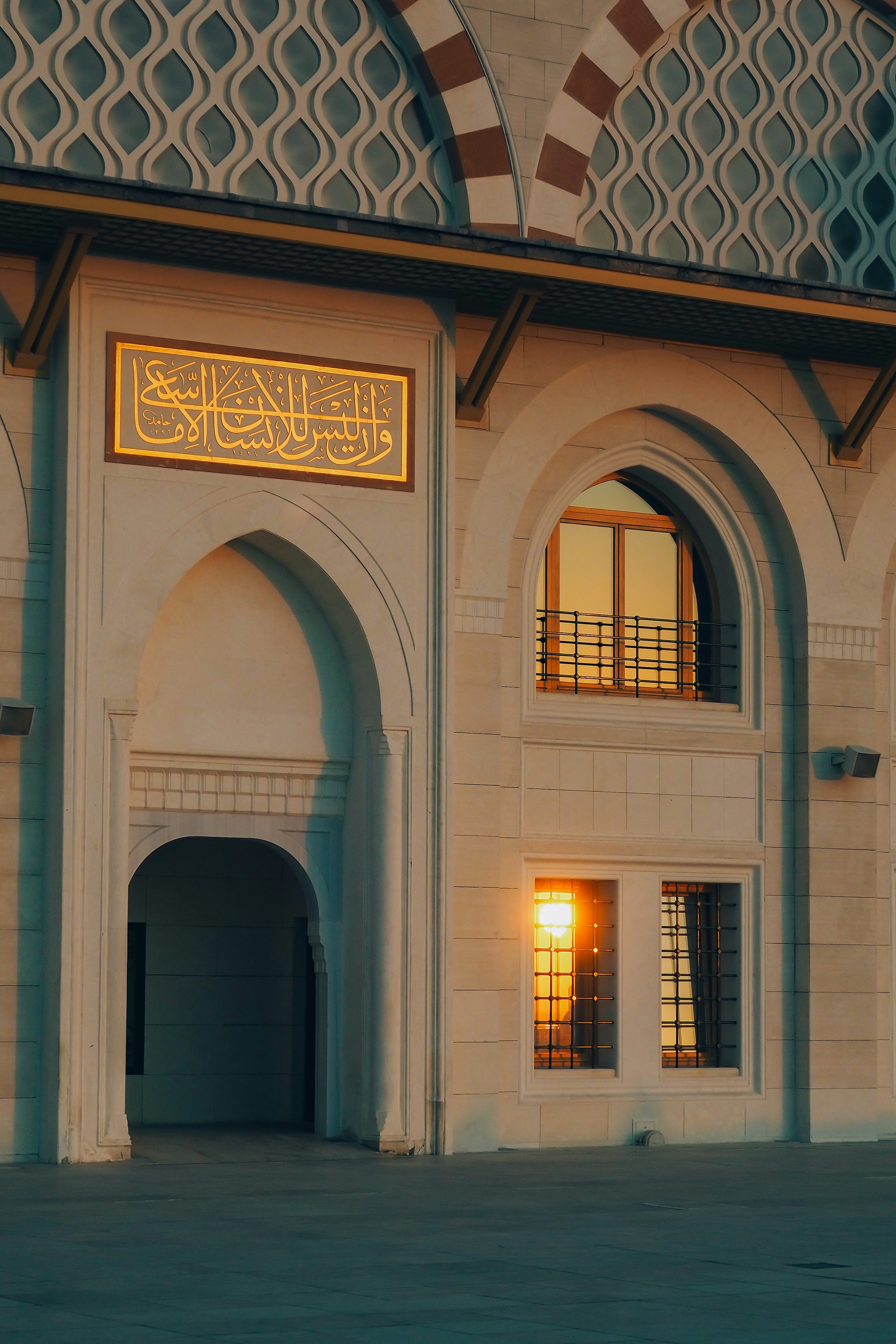 Photo by tomofficials