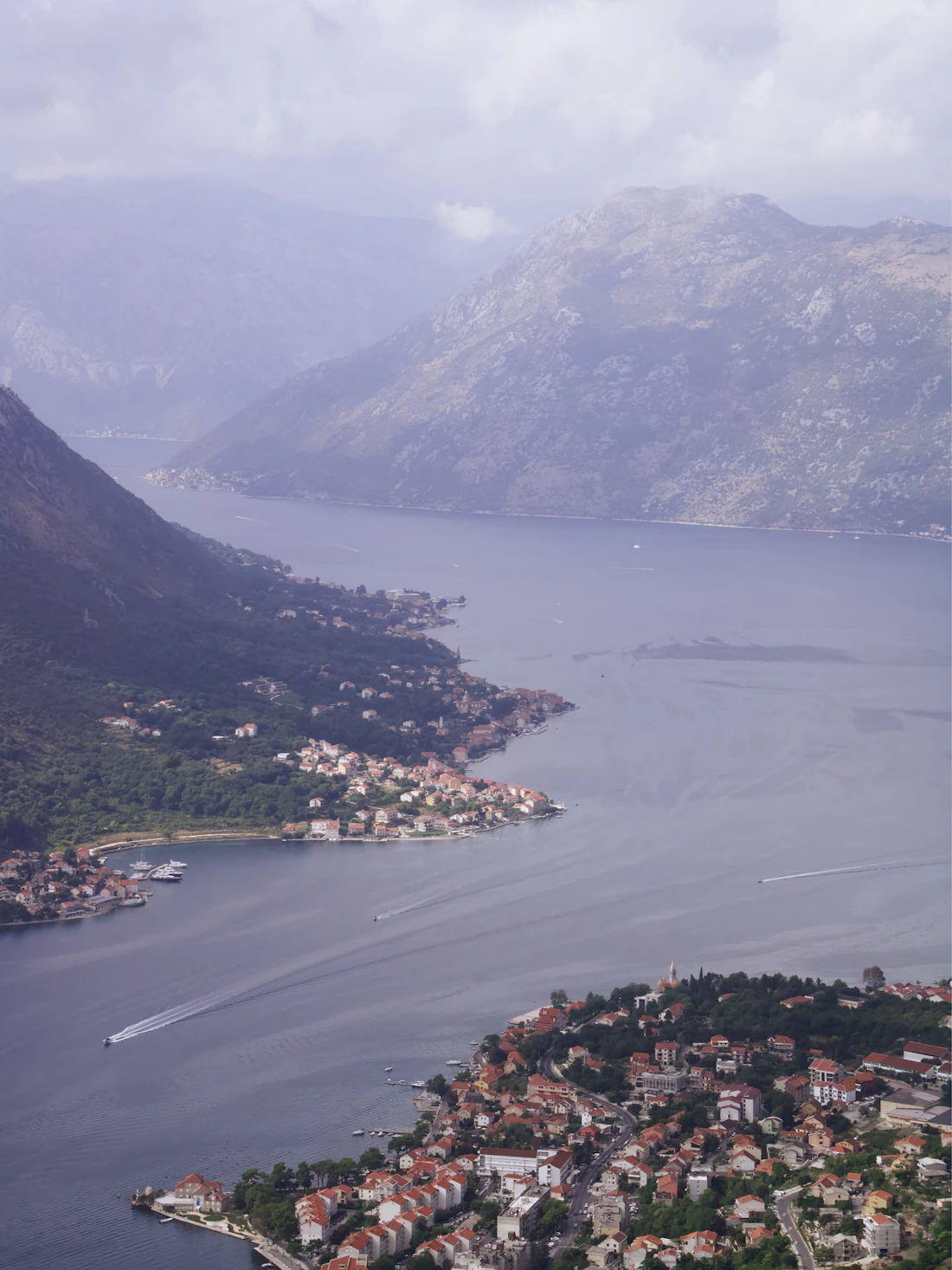 Yurt dışı keşiflerine ilham veren Karadağ Kotor Körfezi
