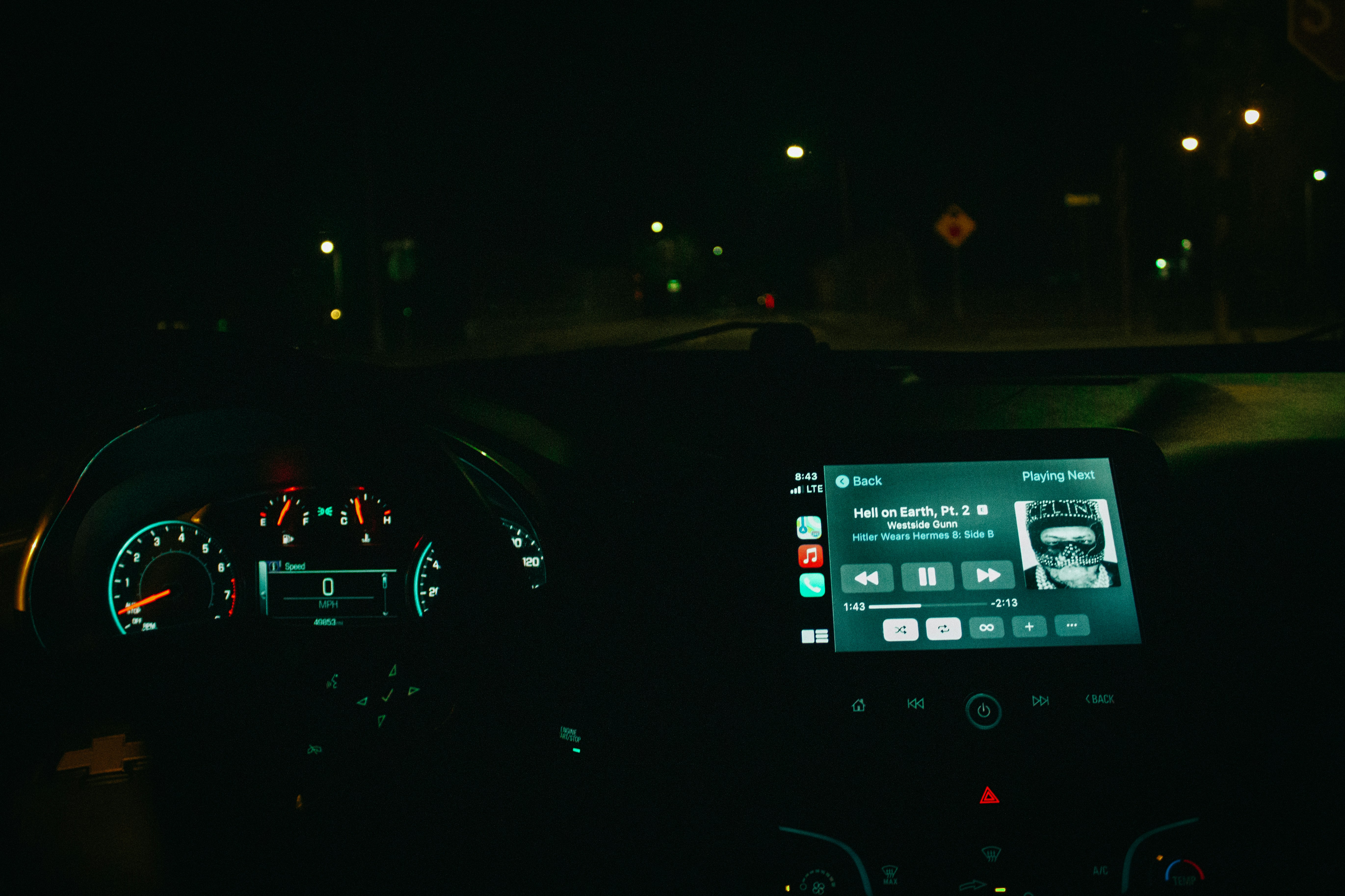 https://images.unsplash.com/photo-1632710366440-811ad657aced?ixid=M3w2MjYzNjJ8MHwxfHNlYXJjaHw4fHxTb25pYyUyMERyaXZlLUlufGVufDB8MHx8fDE3NTMwNzU4MTB8MA&ixlib=rb-4.1.0