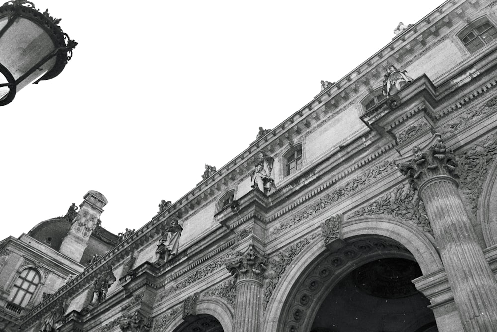 a black and white photo of an old building