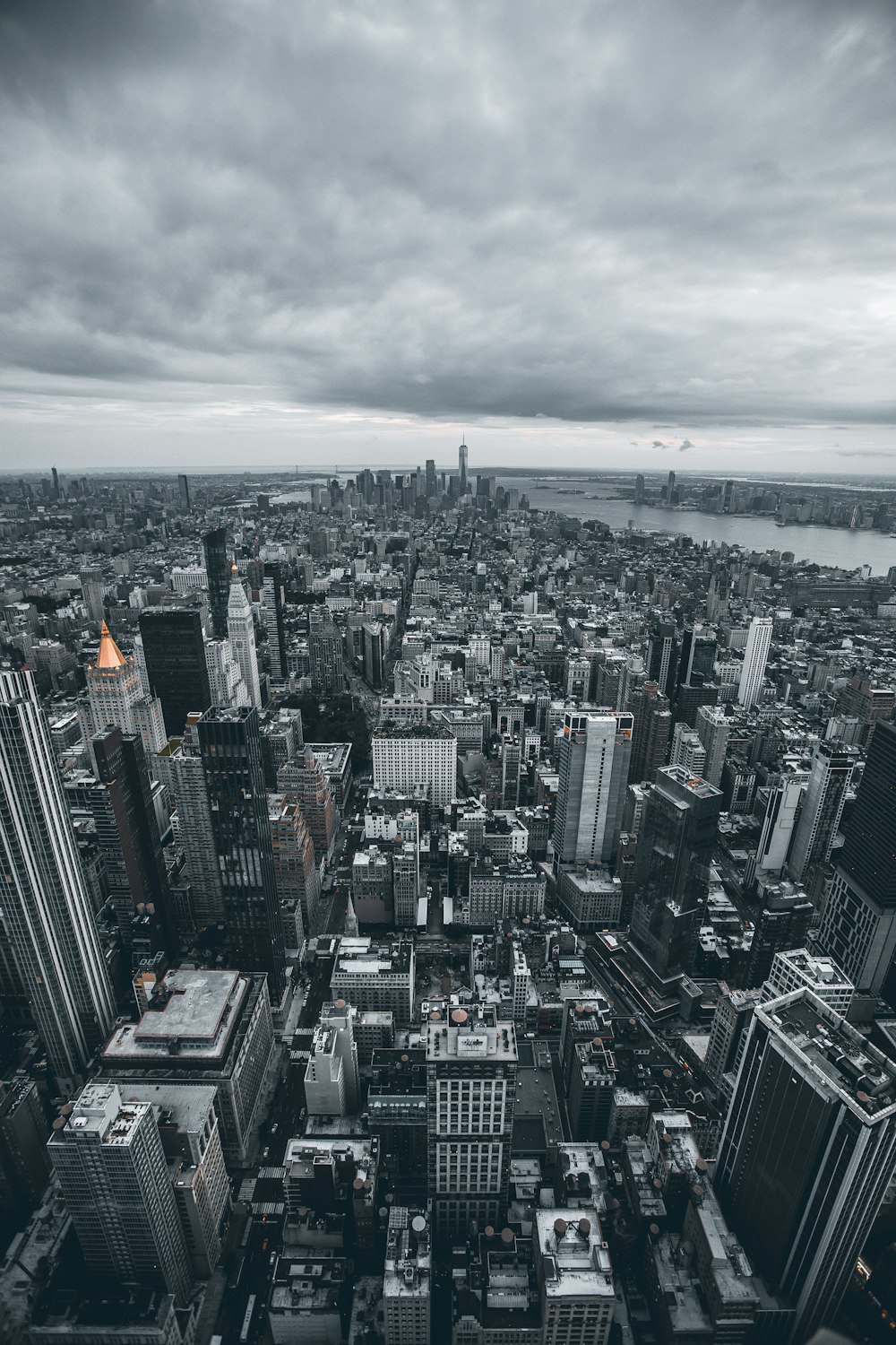 a black and white photo of a cityscape