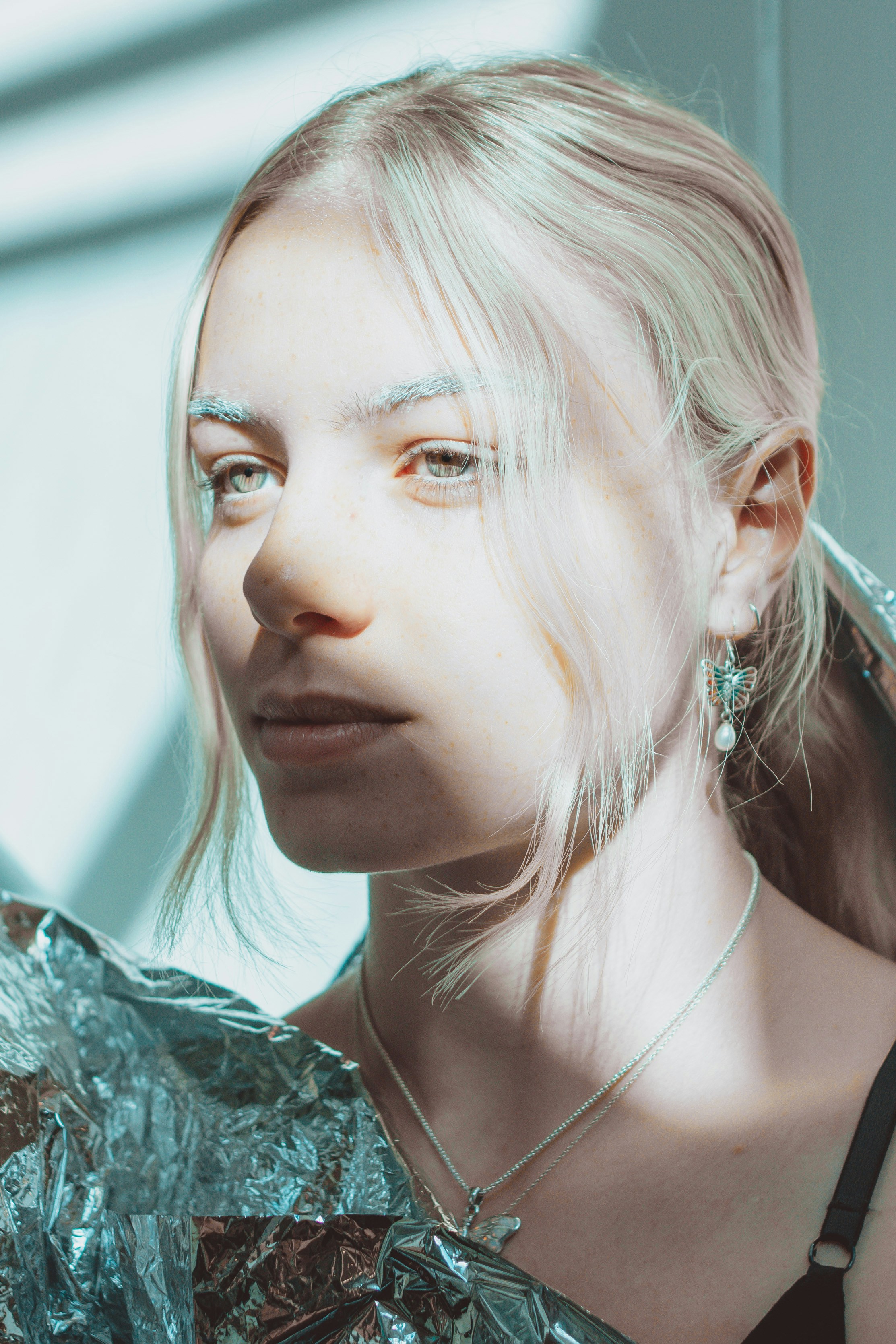 chic old money blonde hair color