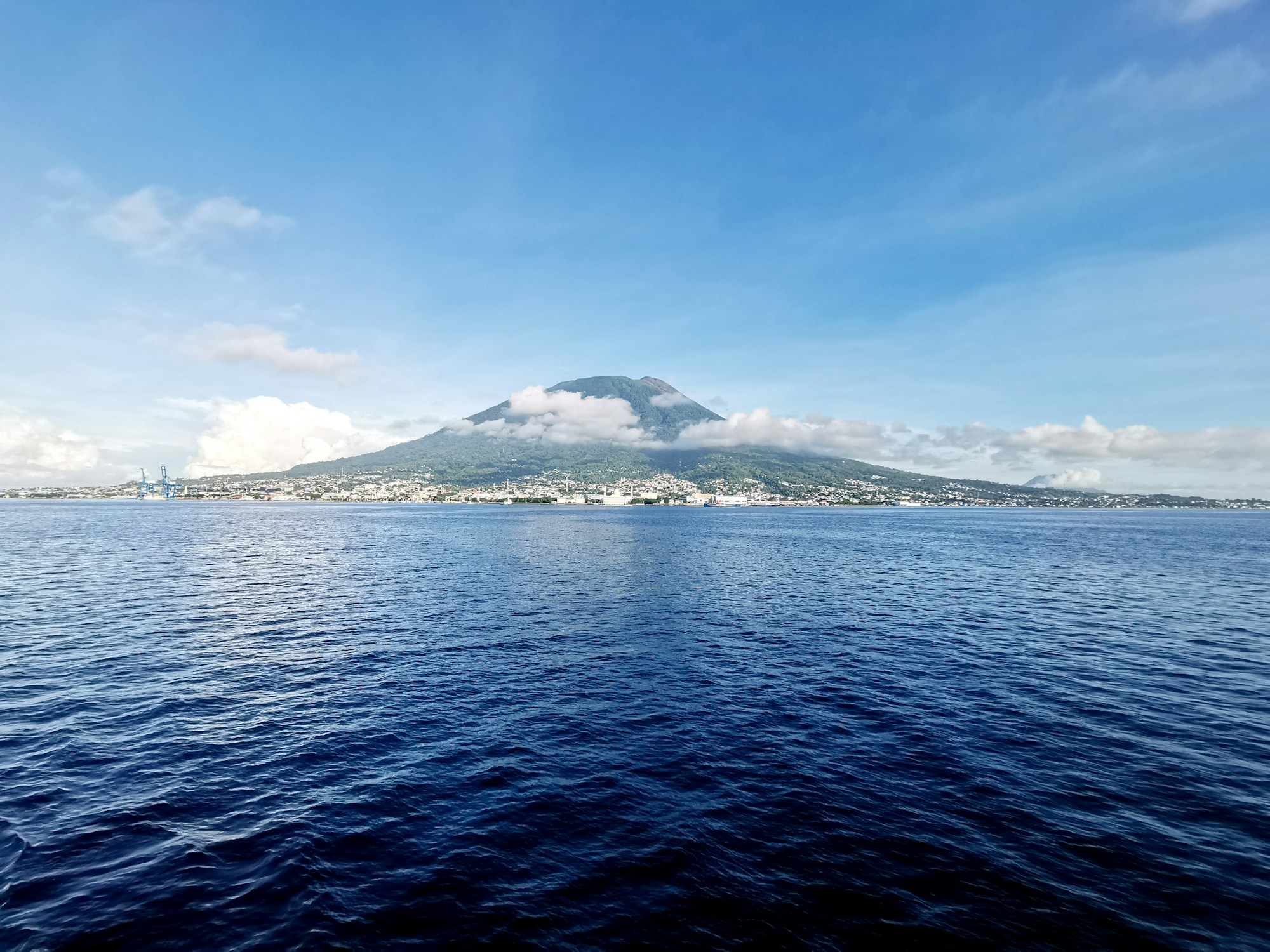 Best Time to Visit Ternate: Weather and Seasons Guide