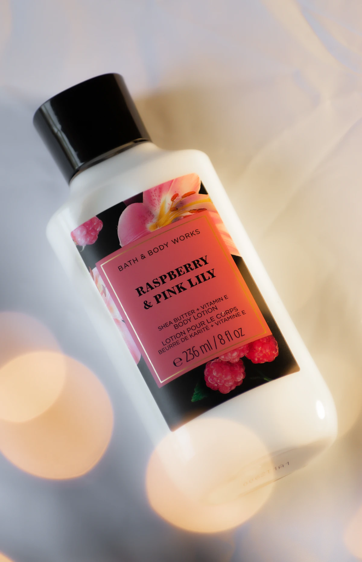 Body product photography — Bottle of body lotion