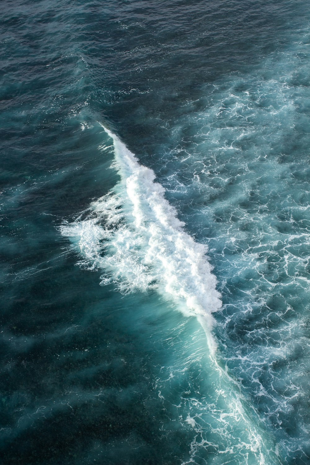 the wake of a boat in the ocean