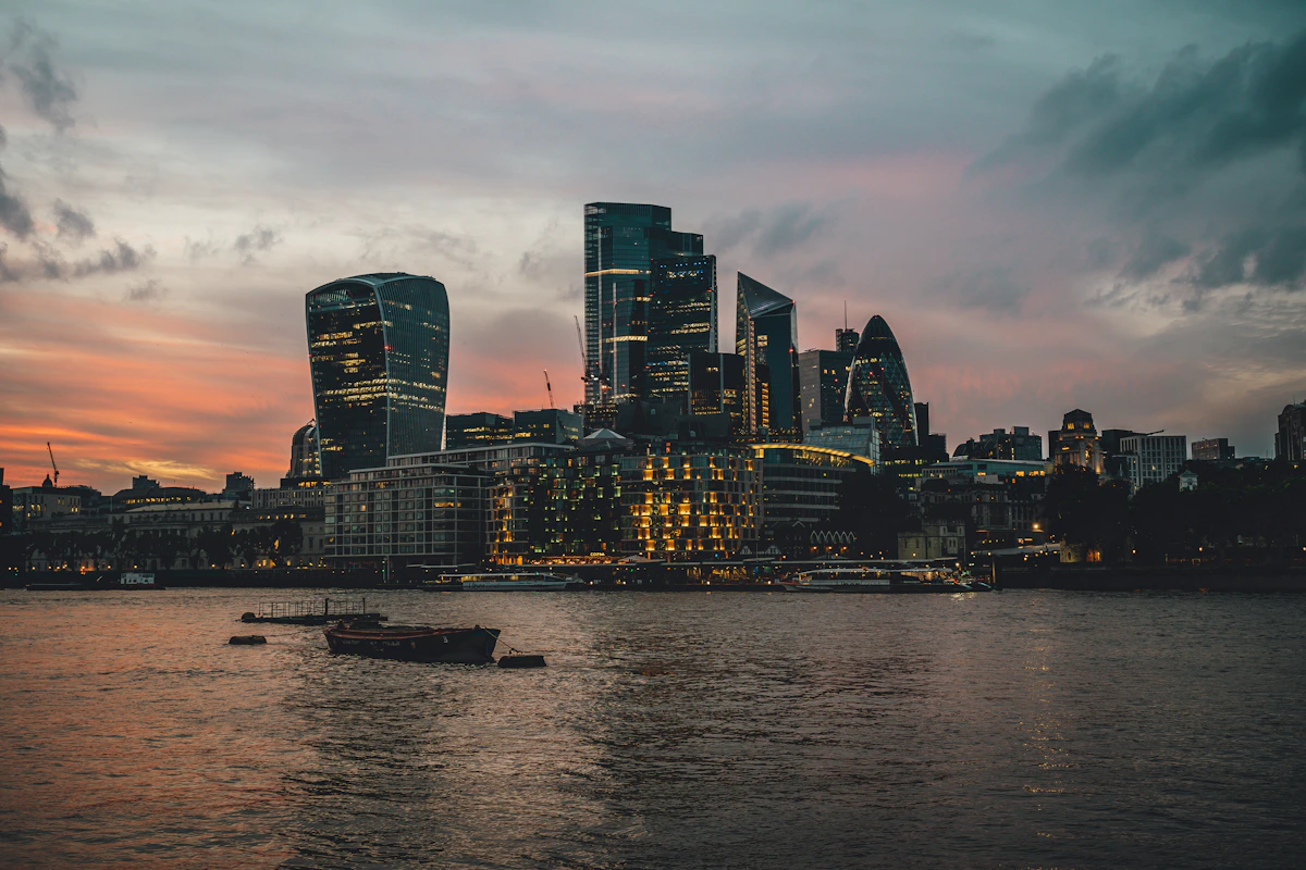 photo by Andrea De Santis (@santesson89) on unsplash