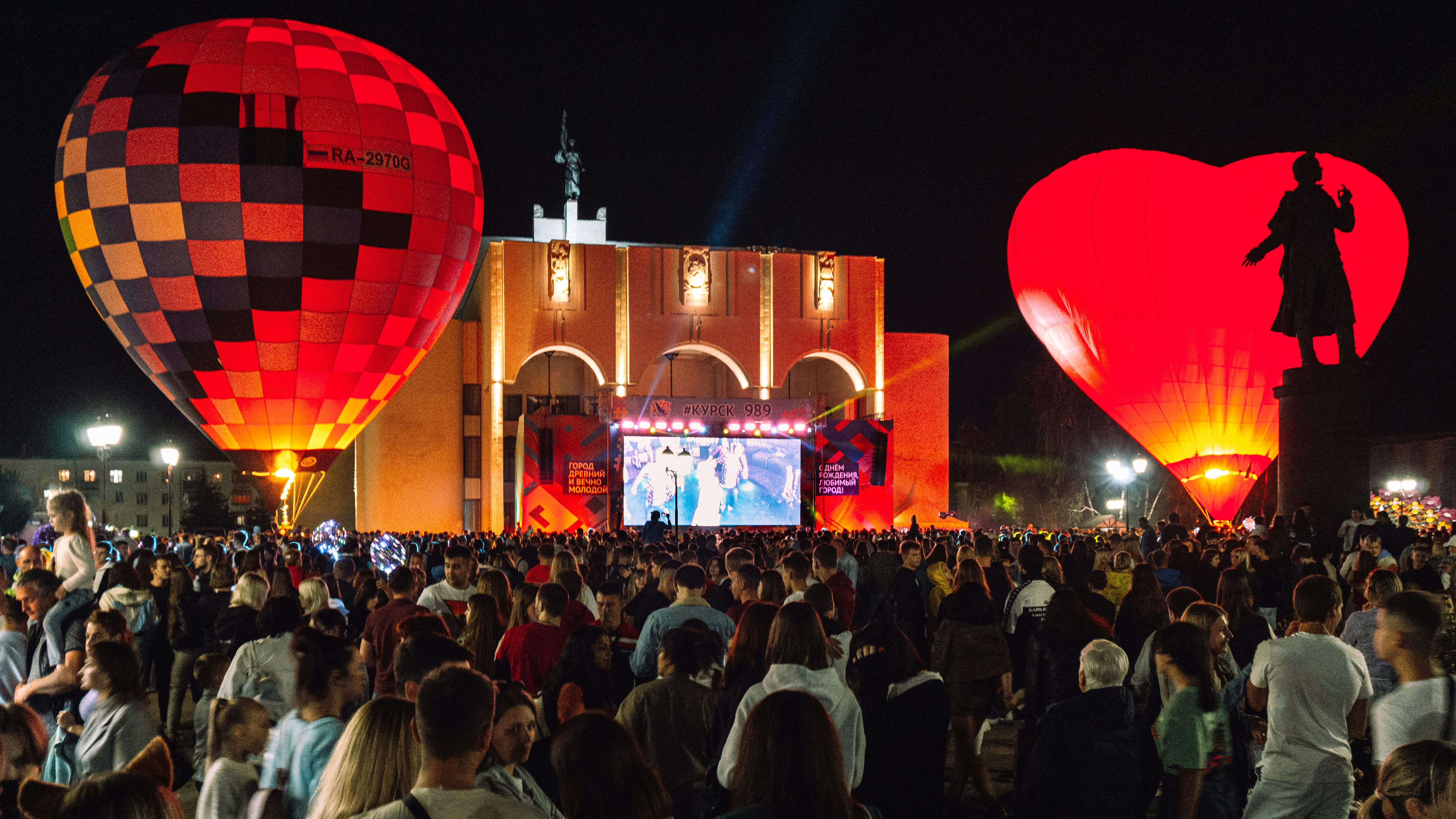 Adana’da Cumhuriyet Bayramı’nda “Kültür ve Sanat Şöleni” düzenlendi - Kültür-Sanat haberi görseli
