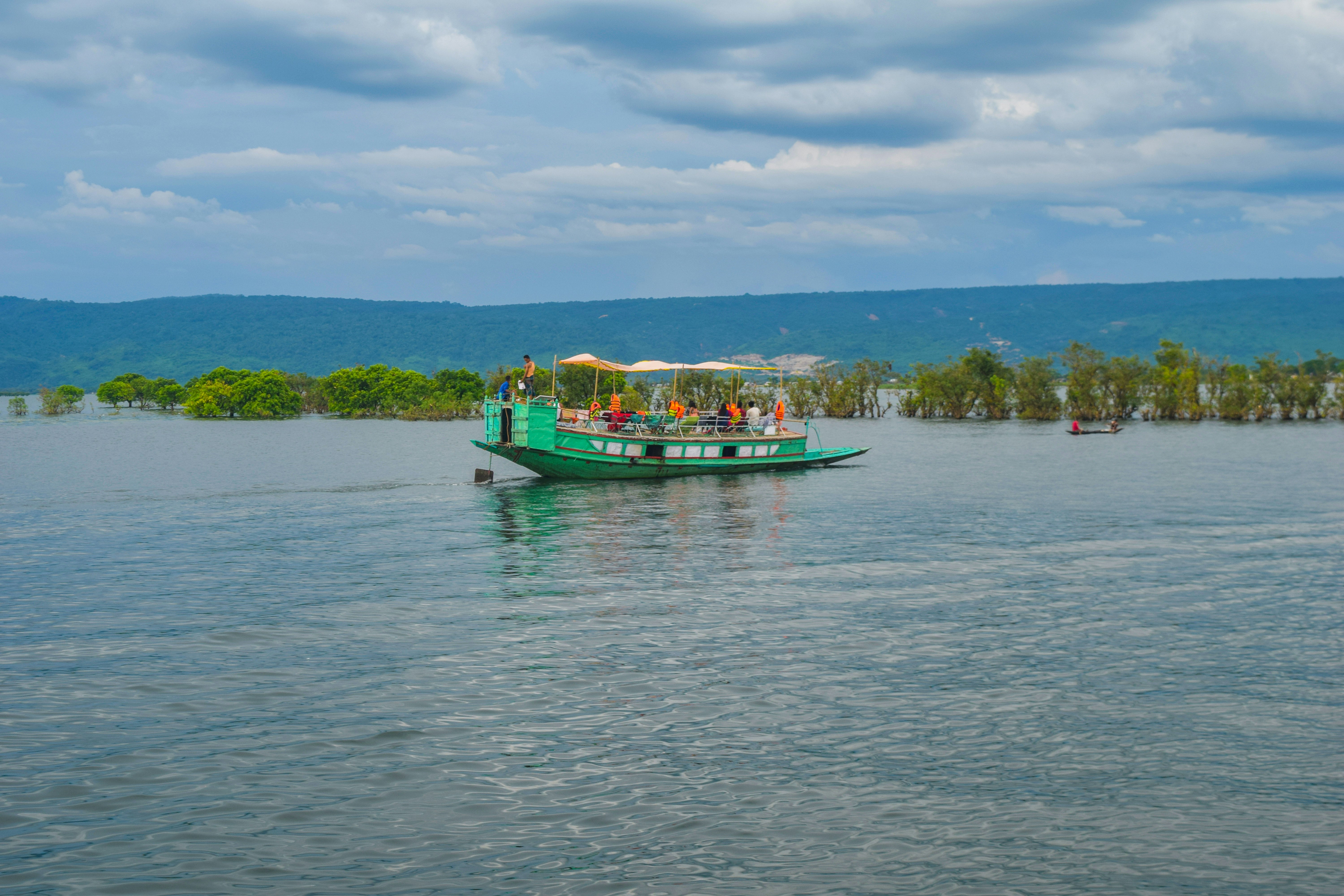 Bangladesh Travel Guide 2026: The Land of Rivers, Tigers, and Untouched Magic