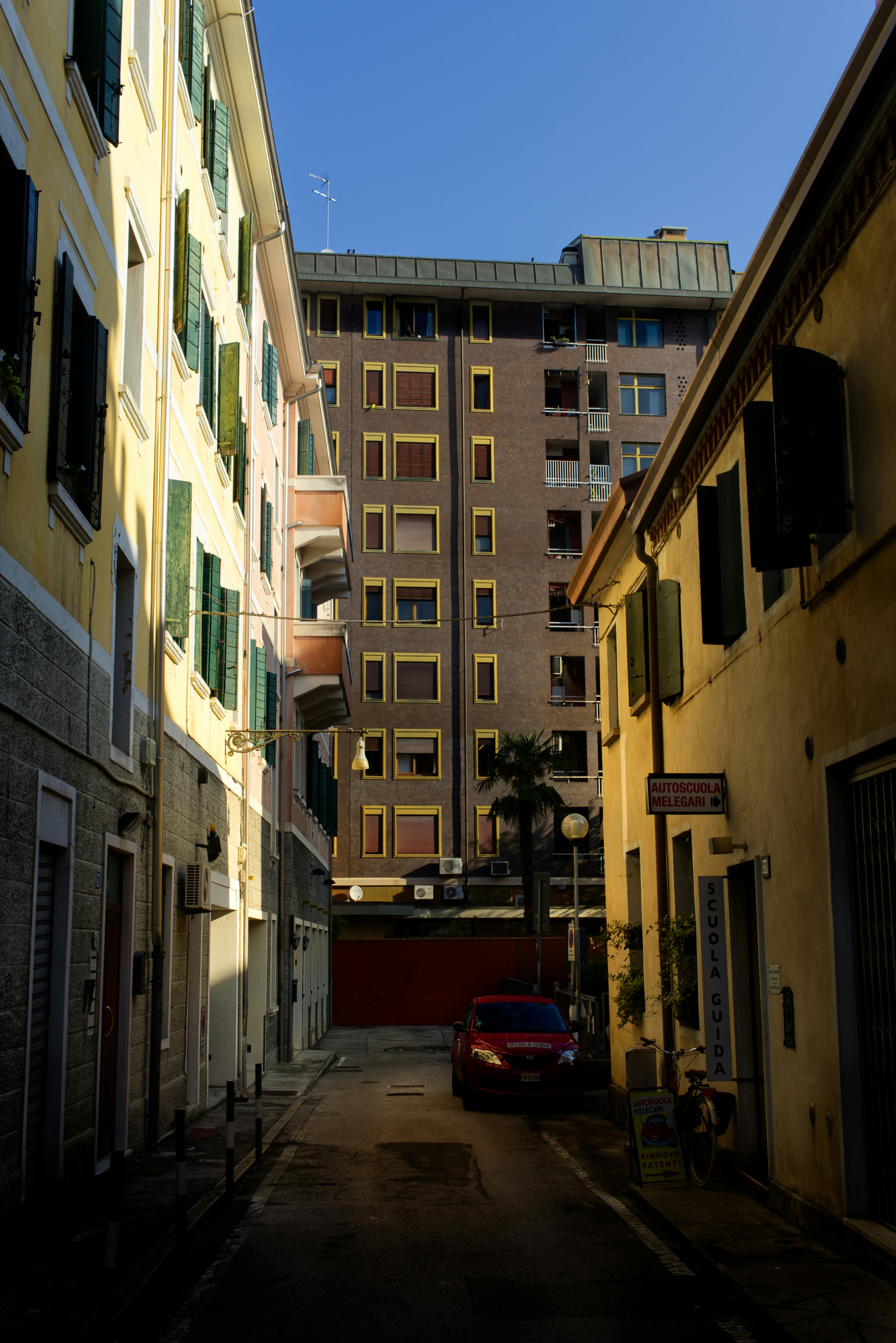 Photo by cesconfra