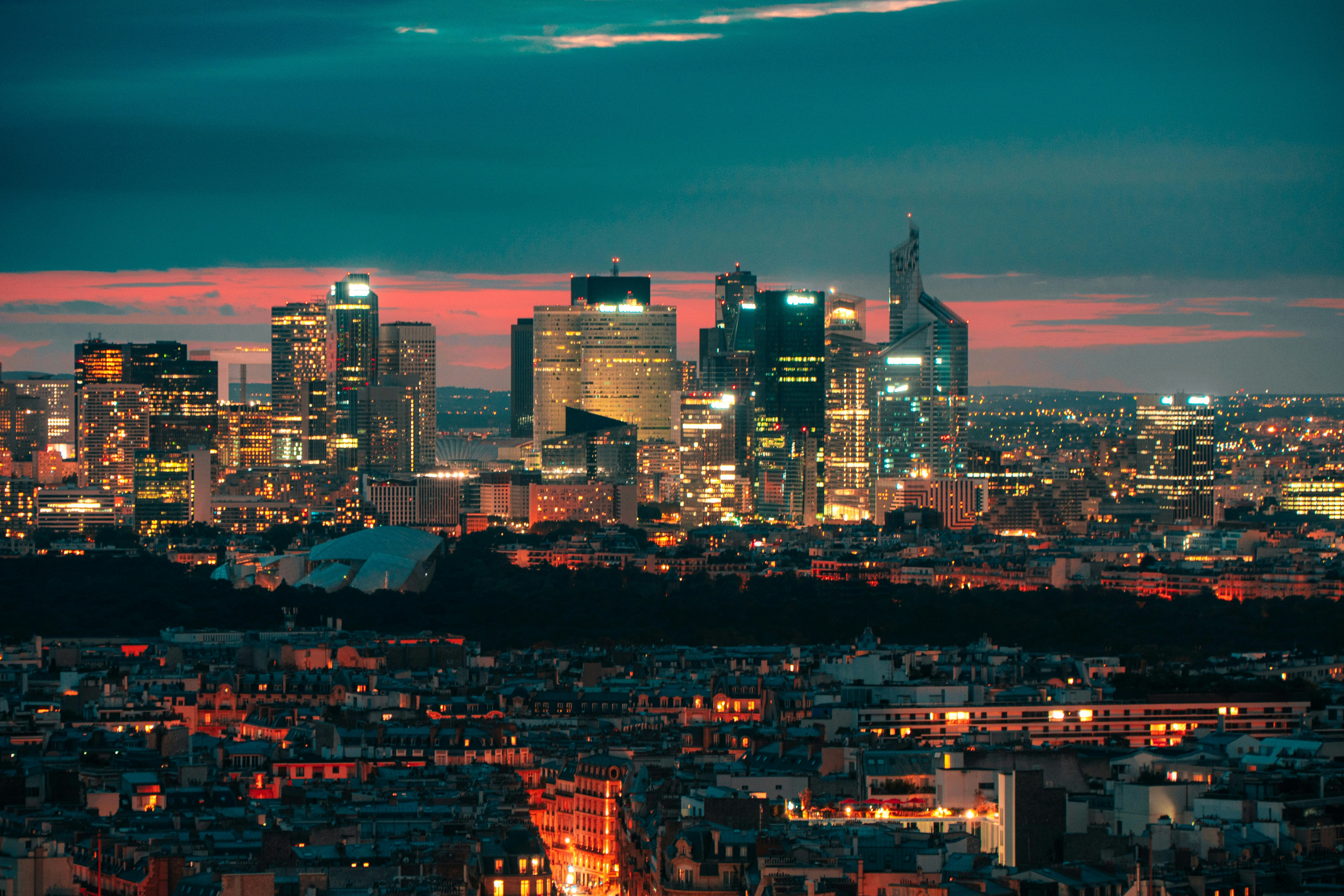 Pierre Balmain: The Visionary Behind ‘Jolie Madame’ Style and His Legacy in Global Fashion