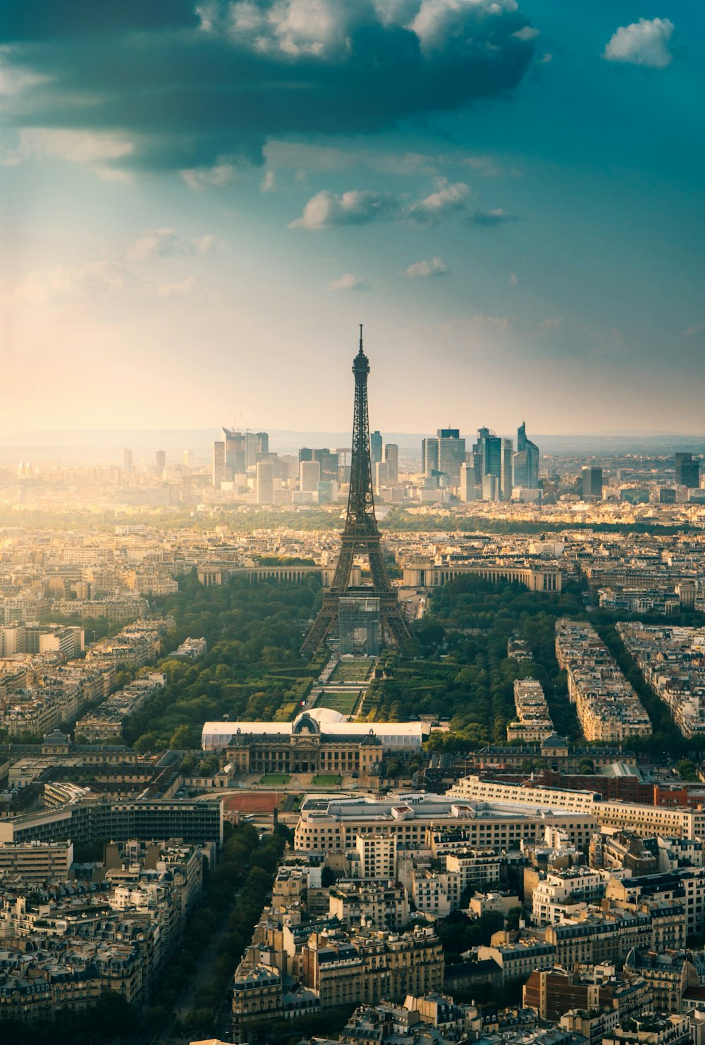 the eiffel tower towering over the city of paris