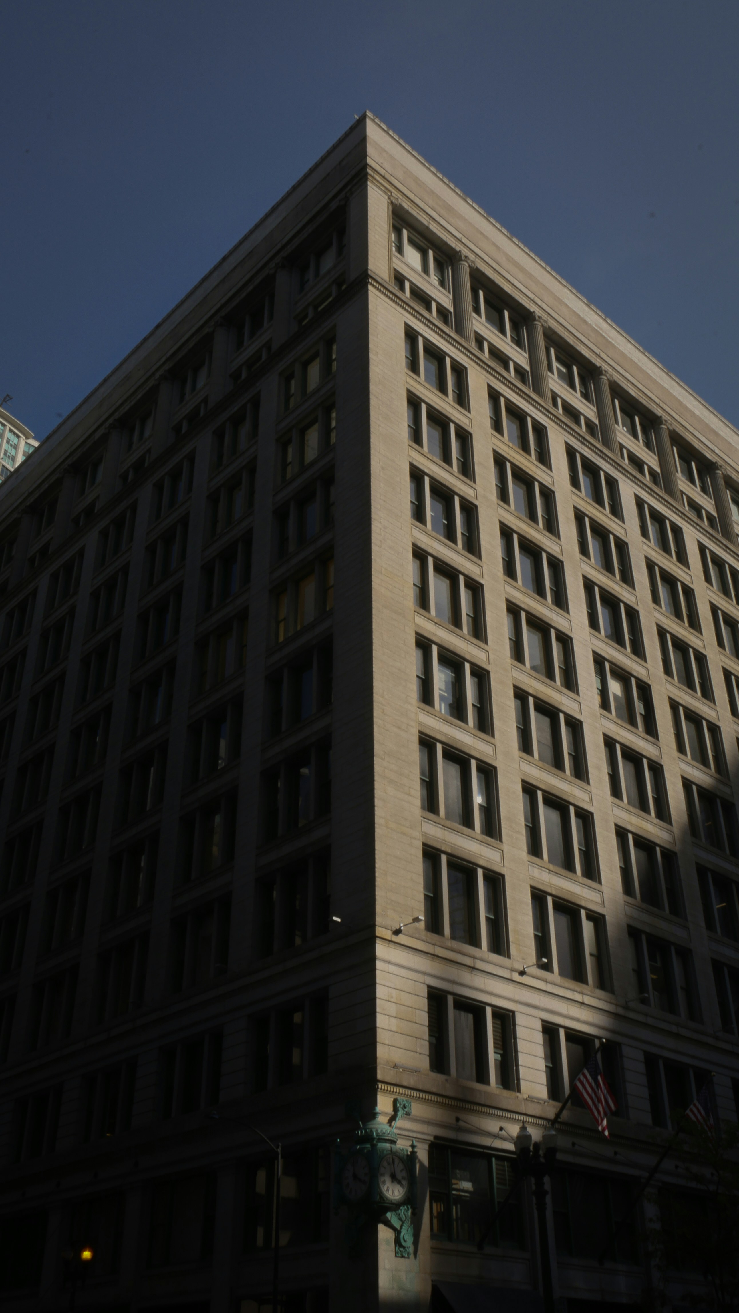 photo-1633035955563-6e41526f4e08?ixid=M3wxMjA3fDB8MXxzZWFyY2h8MTl8fGNoaWNhZ28lMjBudXJzaW5nJTIwaG9tZSUyMGJlZCUyMHNvcmVzJTIwbGF3eWVyc3xlbnwwfHx8fDE3NjcxODg1NDd8MA\u0026ixlib=rb-4.1.0