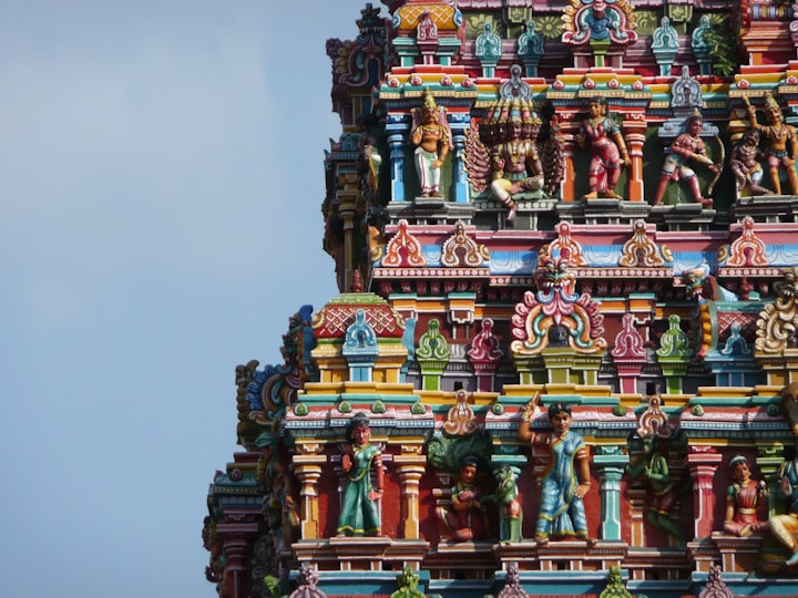 Madurai Sri Meenakshi Amman temple structure and its specialty