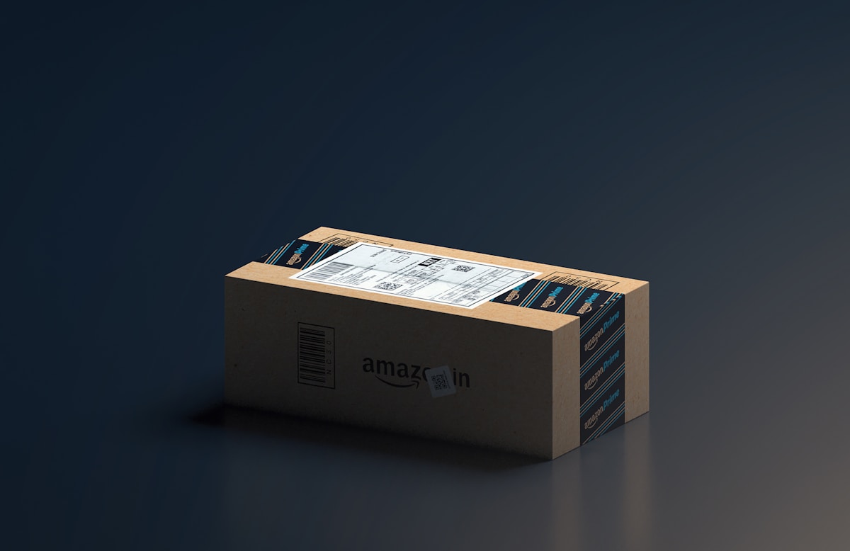 Package tracking image background image