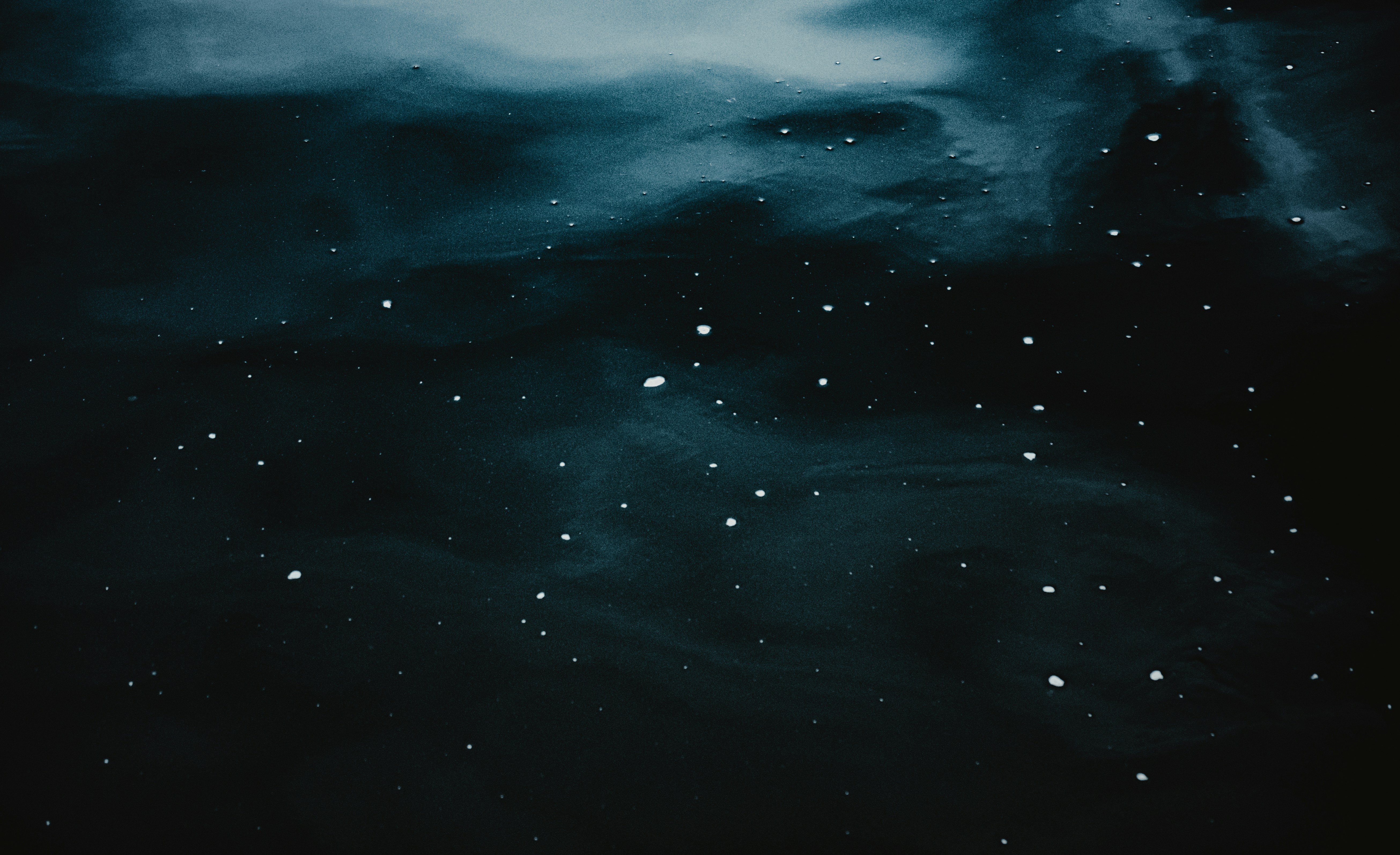 A black and white photo of the night sky photo – Free Ribadesella Image