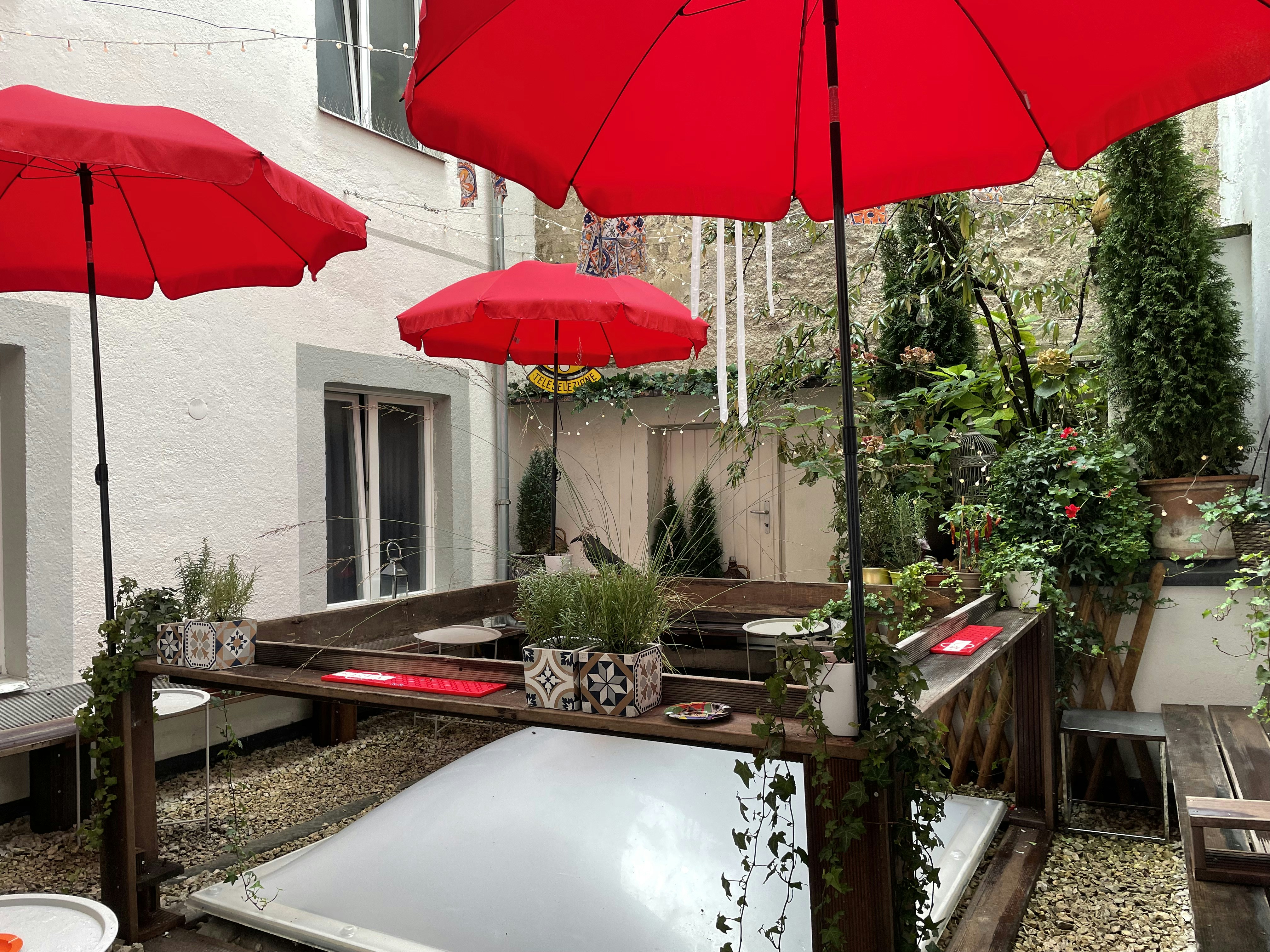 Stylish Indoor & Outdoor Shades