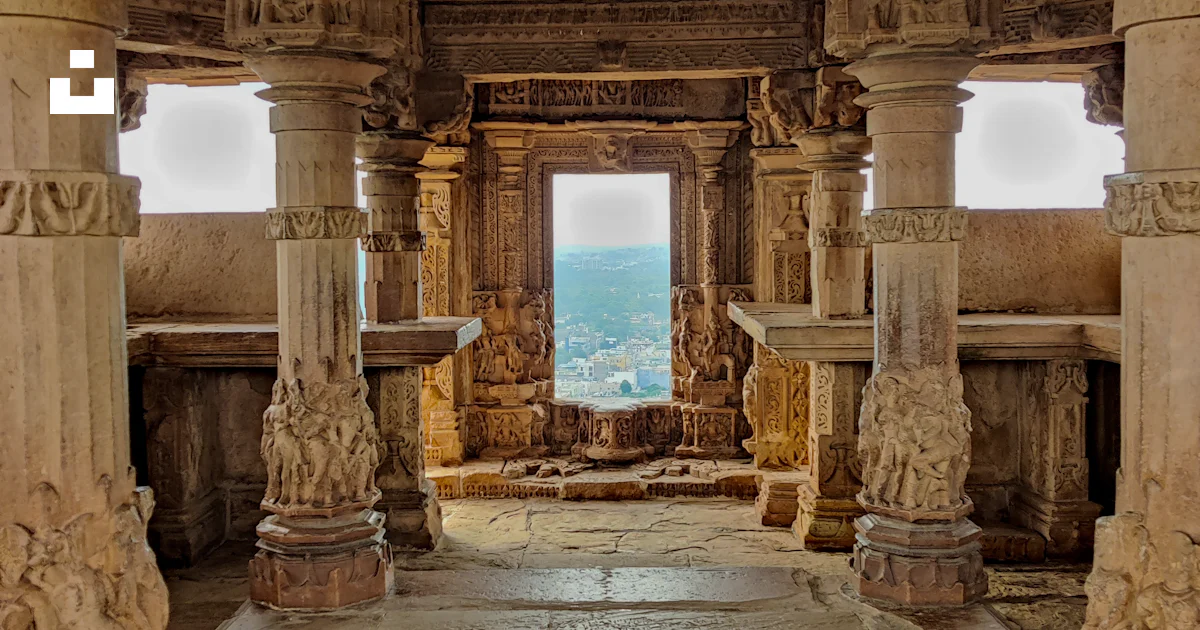 Temple Innerview A view of the inside of a temple photo – Free Gwalior Image on Unsplash