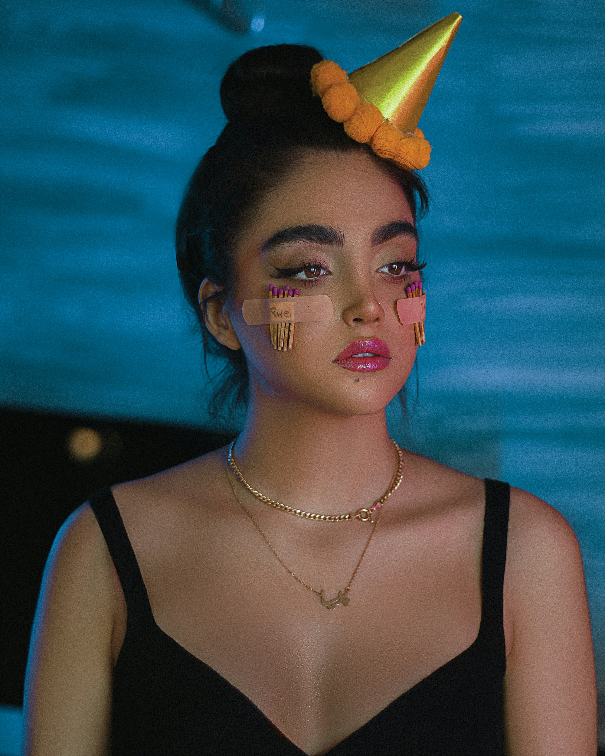  Denise Richards Striptease  thumbnail