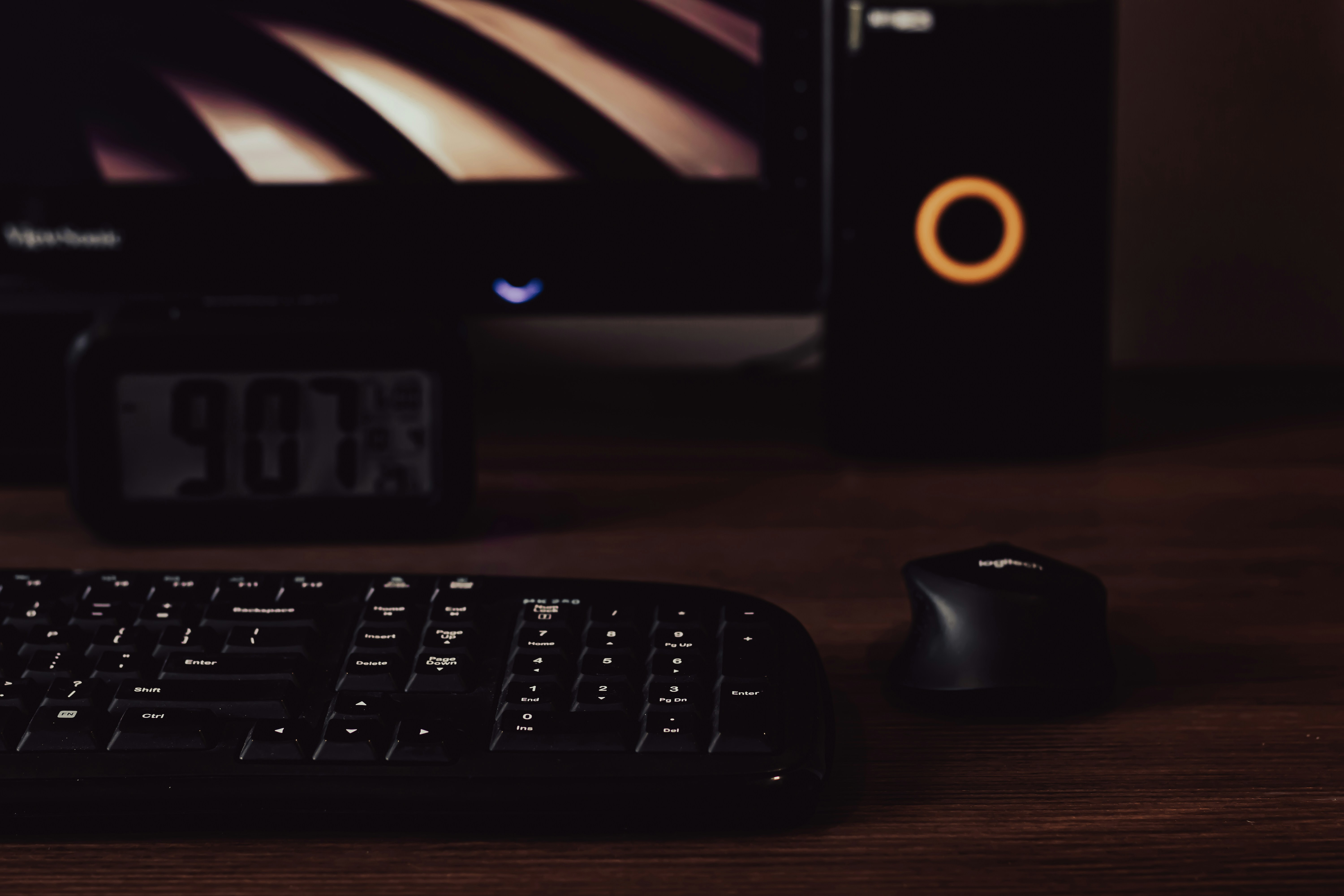 whole keyboard and mouse