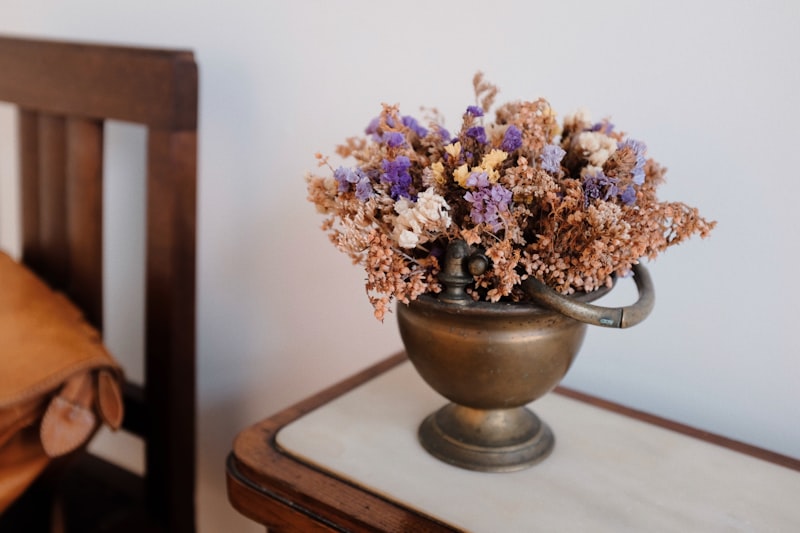 Floral arch wide shot