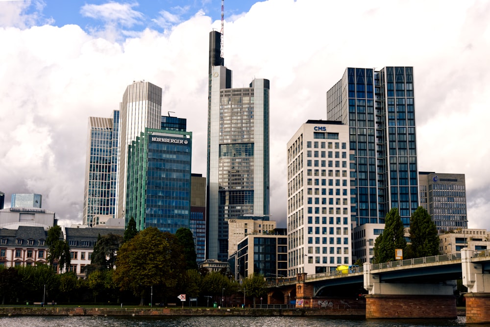 a view of some very tall buildings in a city