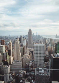 A panoramic view of Atlanta’s skyline highlighting prime real estate properties.