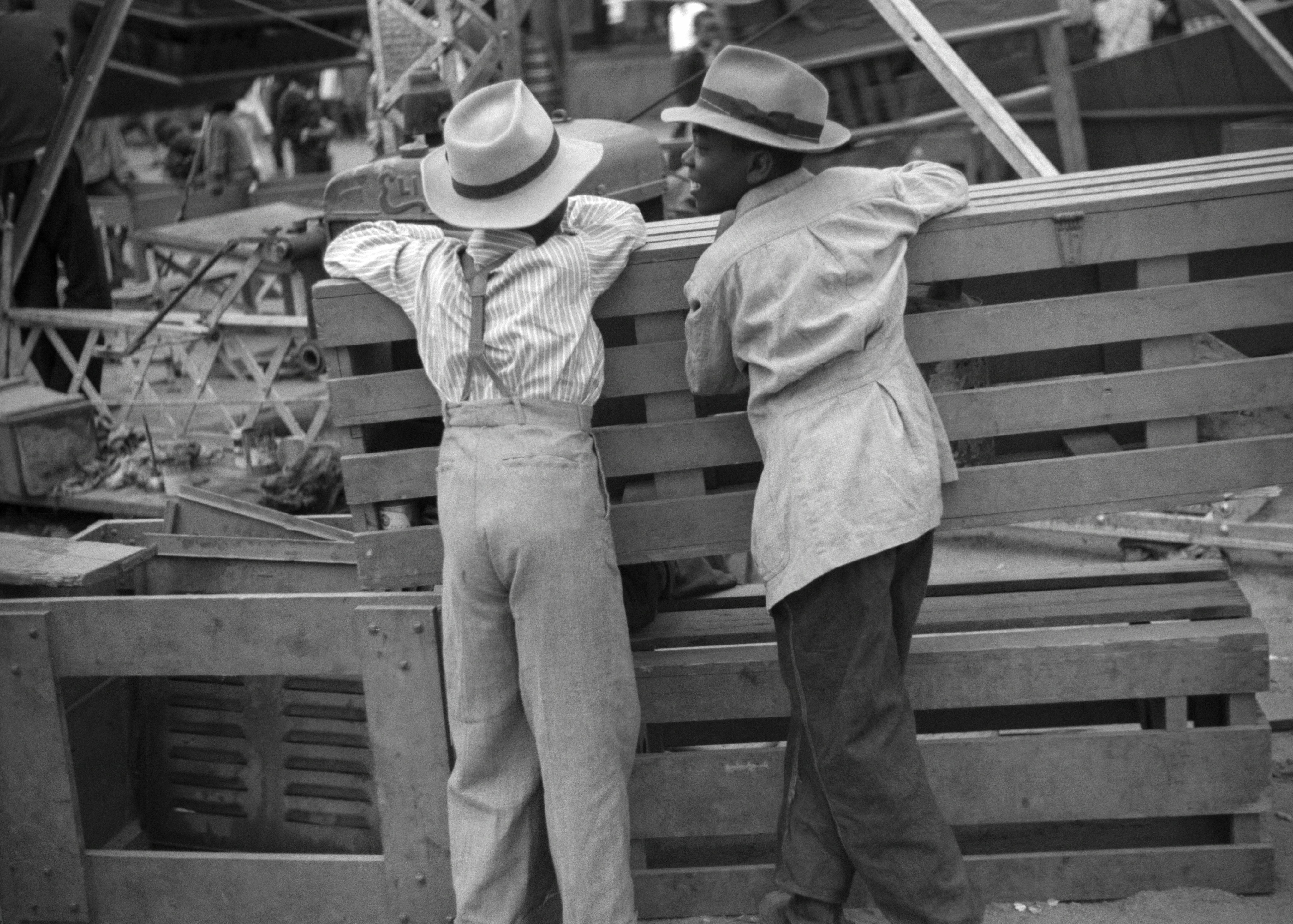 Photo by unseenhistories