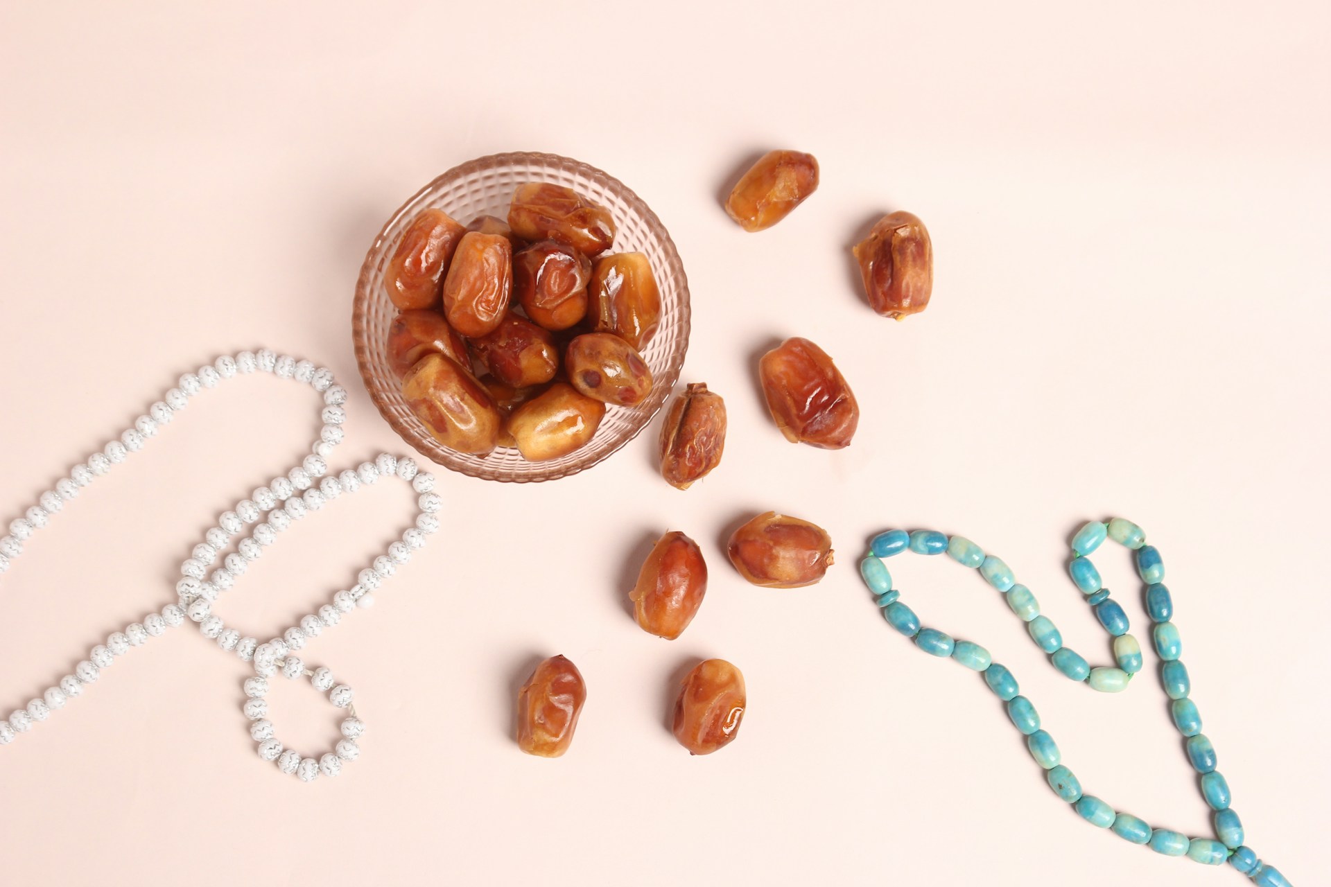 Why Don’t We Lose Weight in Ramadan
