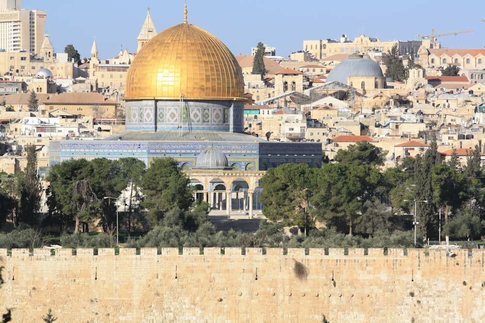 the dome of the rock in the middle of the city