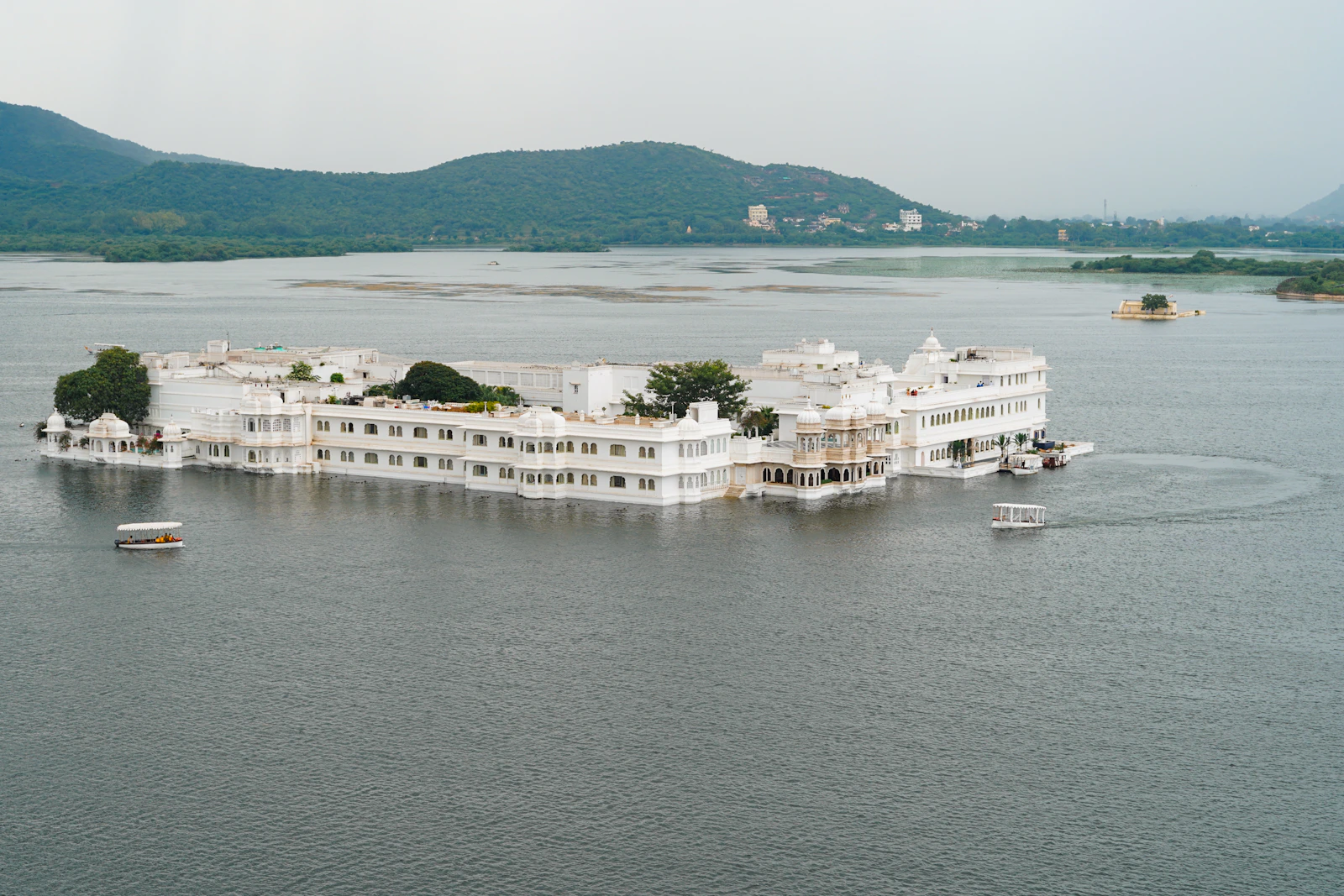 A lake palace in Udaipur. Illustrative photograph, not from the Nupur Sanon and Stebin Ben ceremony.