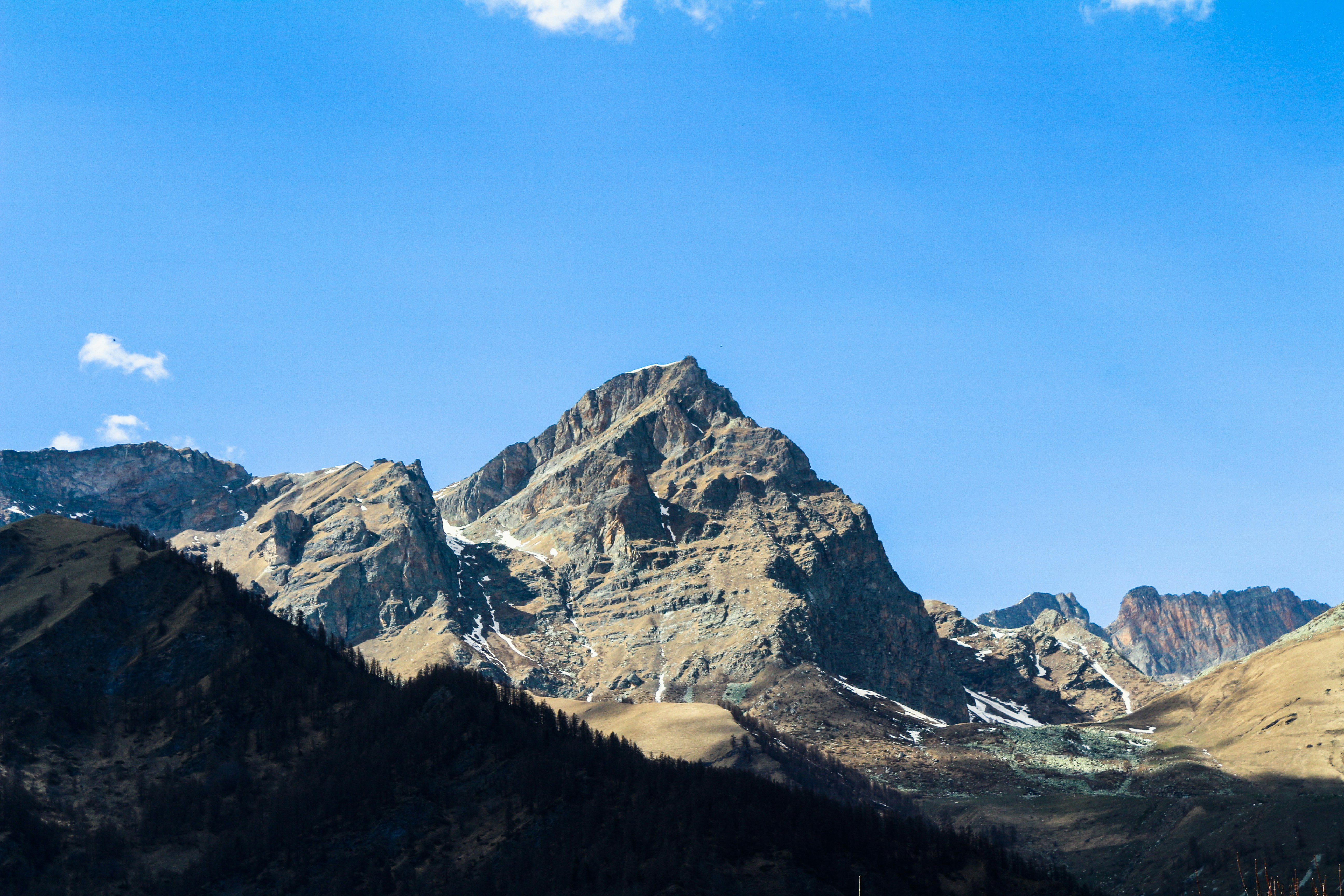 Photo by gabrielcastles