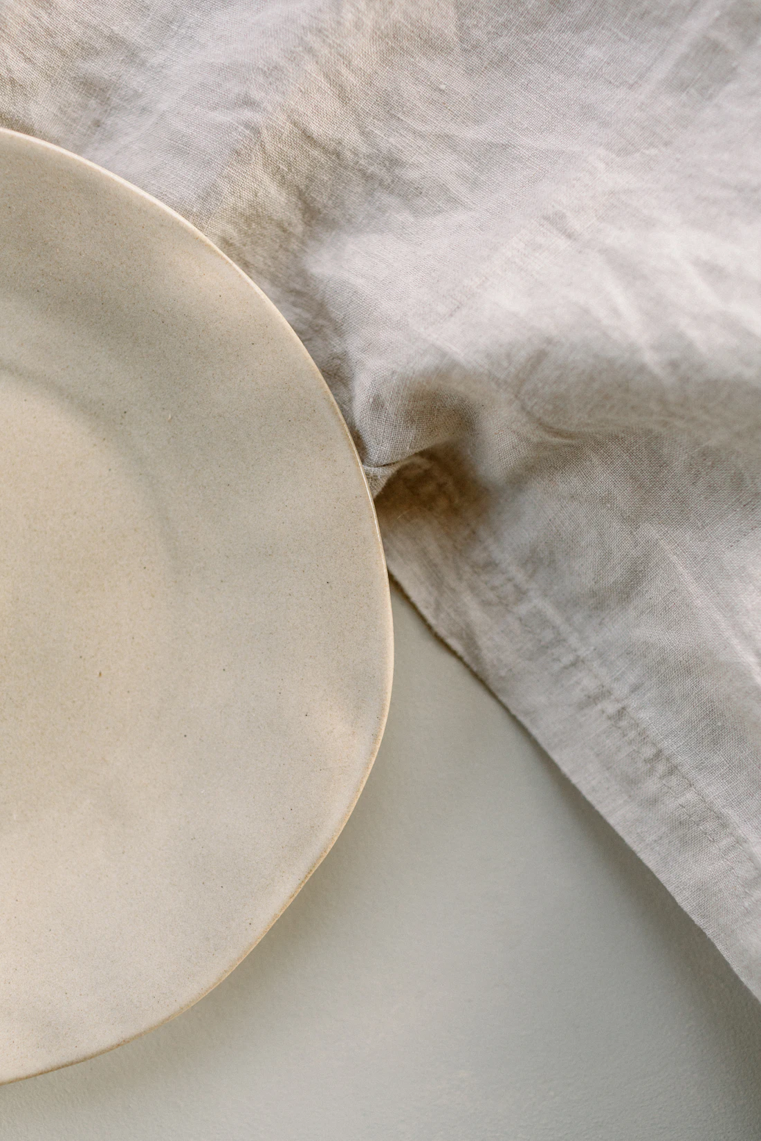 Linen Dinner Plate