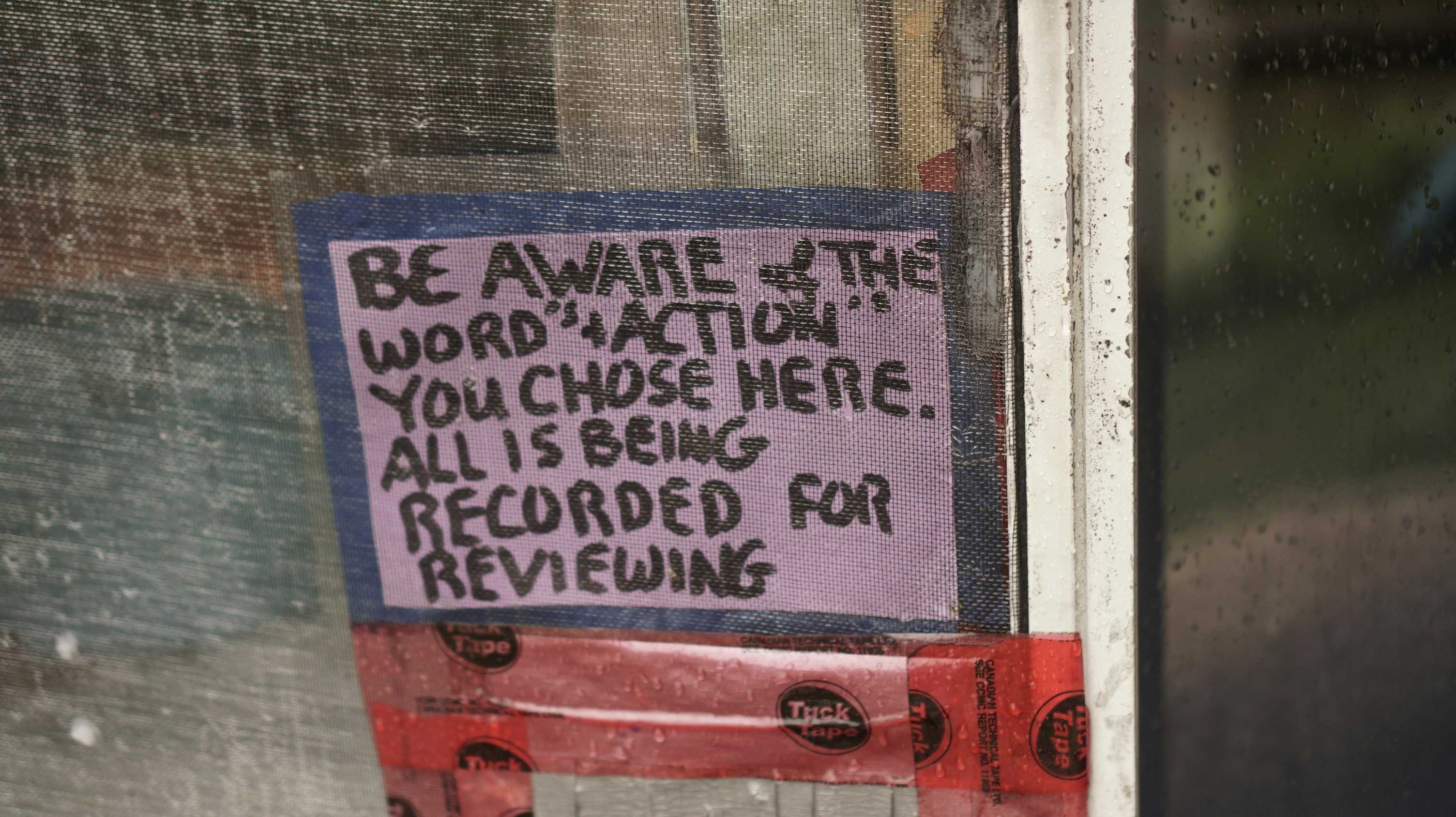 photo-1633857816537-95caafa8f794?ixid=M3wxMjA3fDB8MXxzZWFyY2h8MTR8fHJlZmVycmFsJTIwc2VydmljZXN8ZW58MHx8fHwxNzQ4MzAxMjA3fDA\u0026ixlib=rb-4.1.0