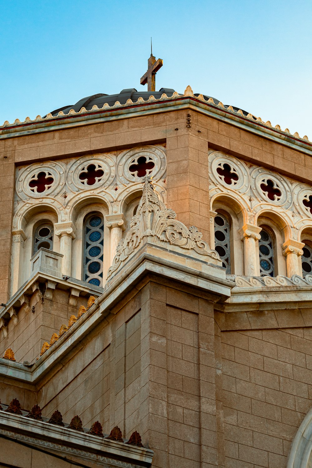 a building with a cross on top of it