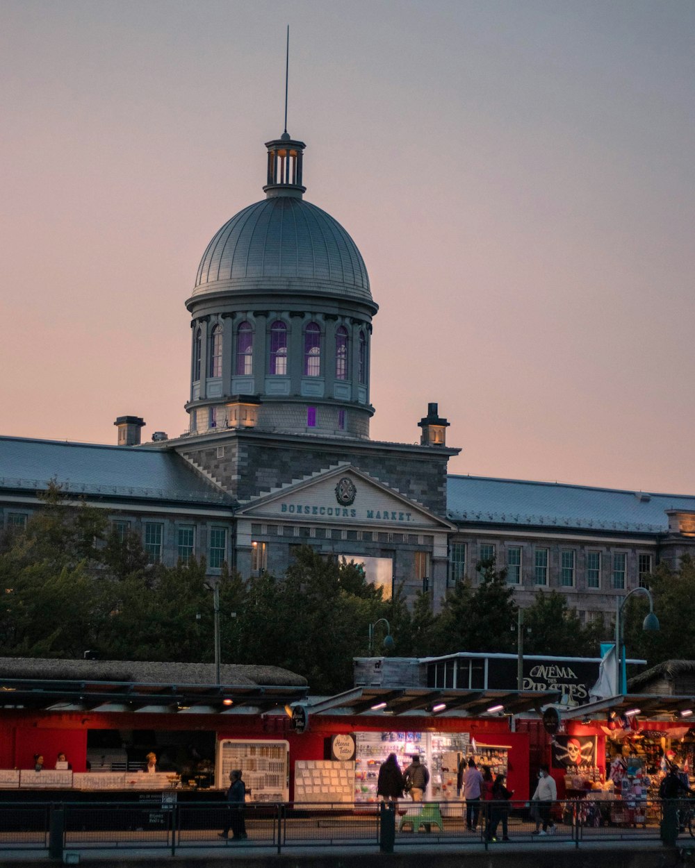 a large building with a dome on top of it