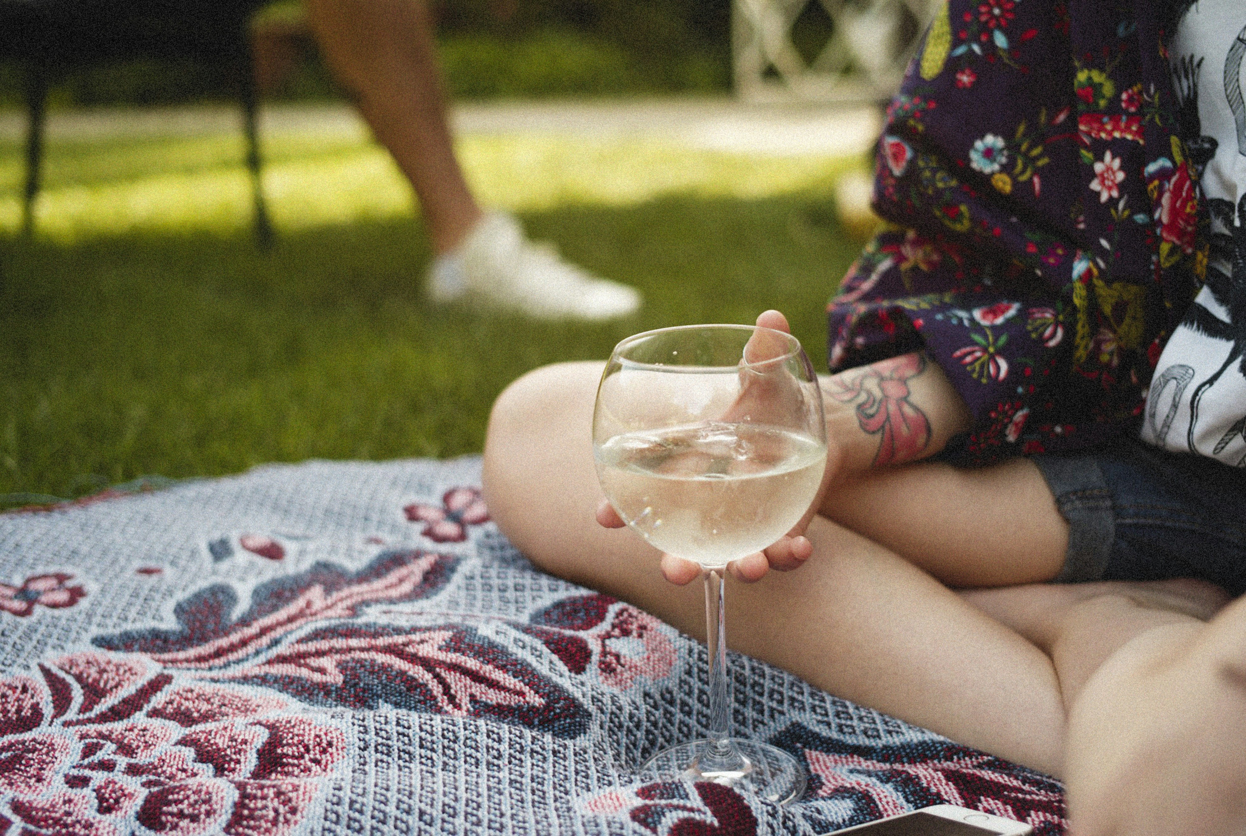 10 Wine Festival Tips for Weather-Proof Outfits