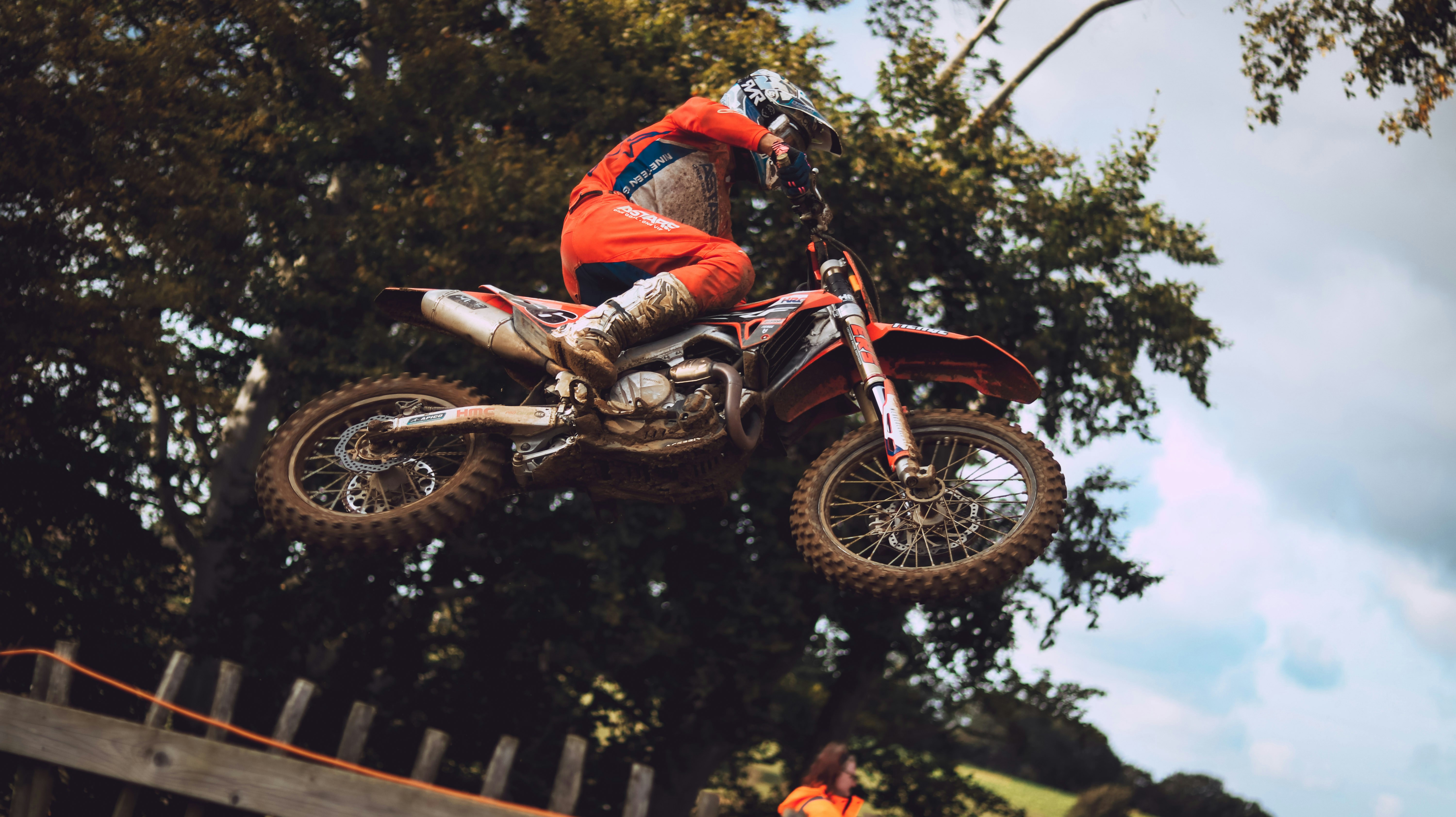 Photo by maxleveridge