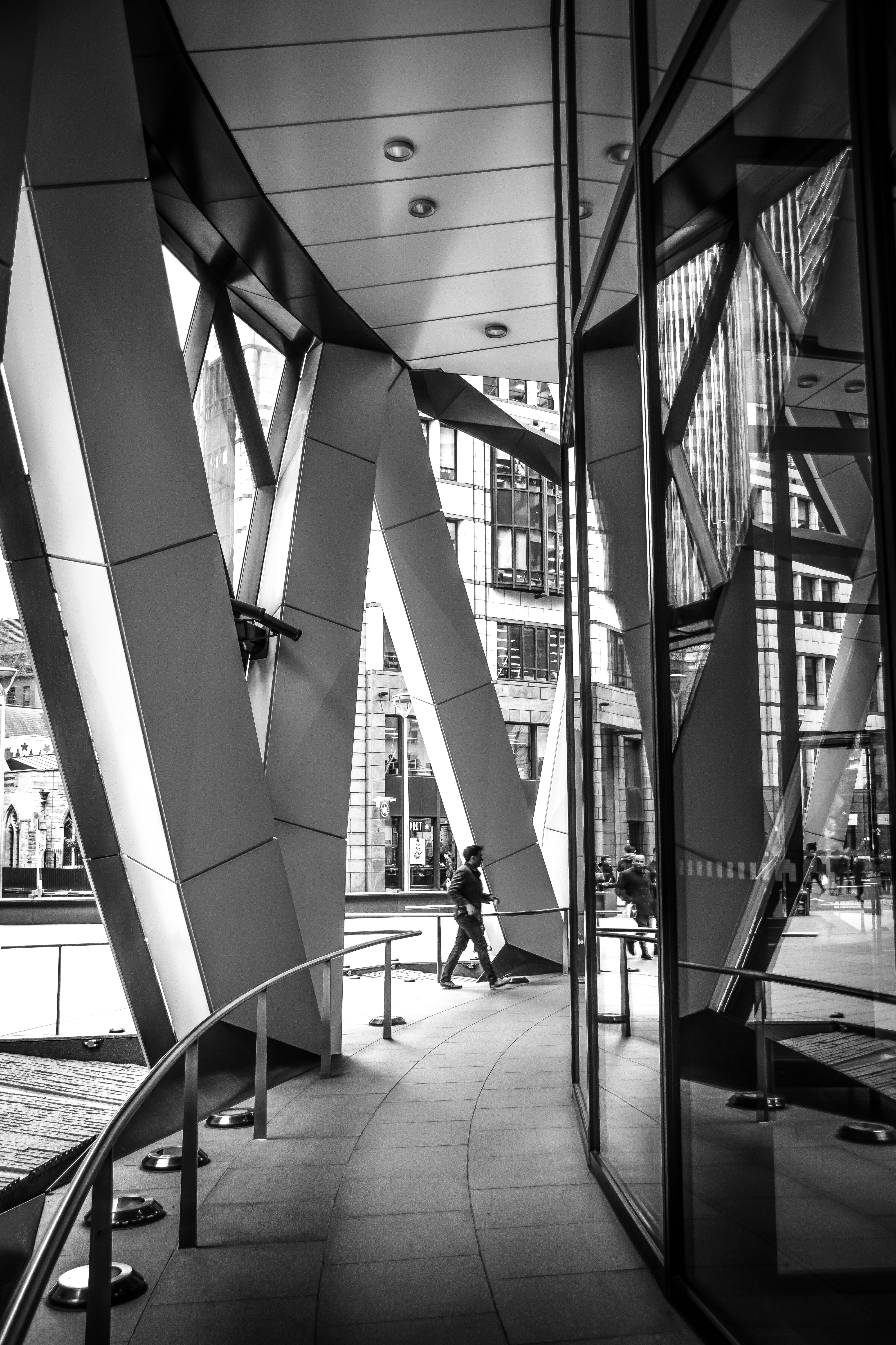 Photo by tompodmore86