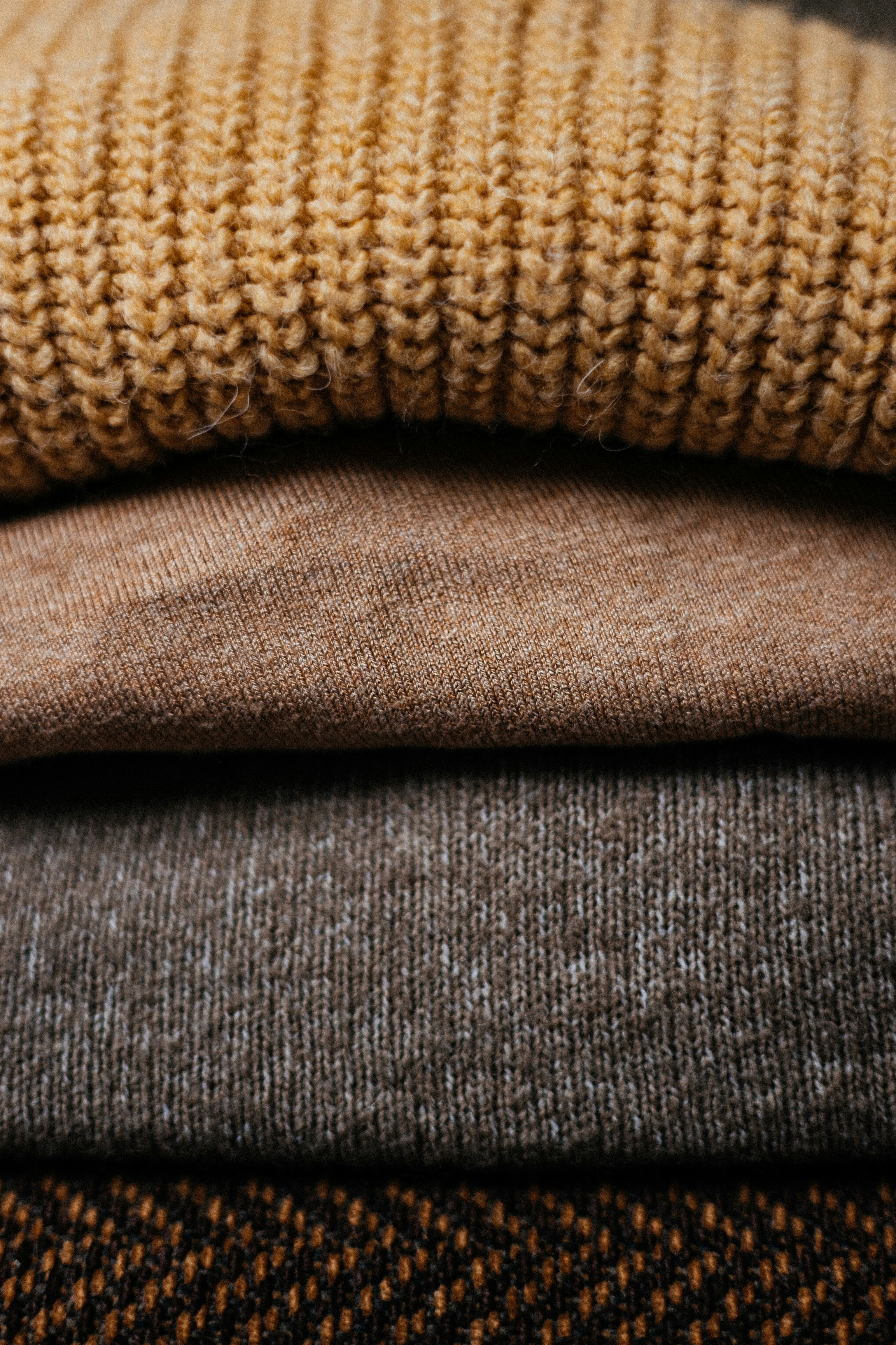 Suéter de lana con bufanda