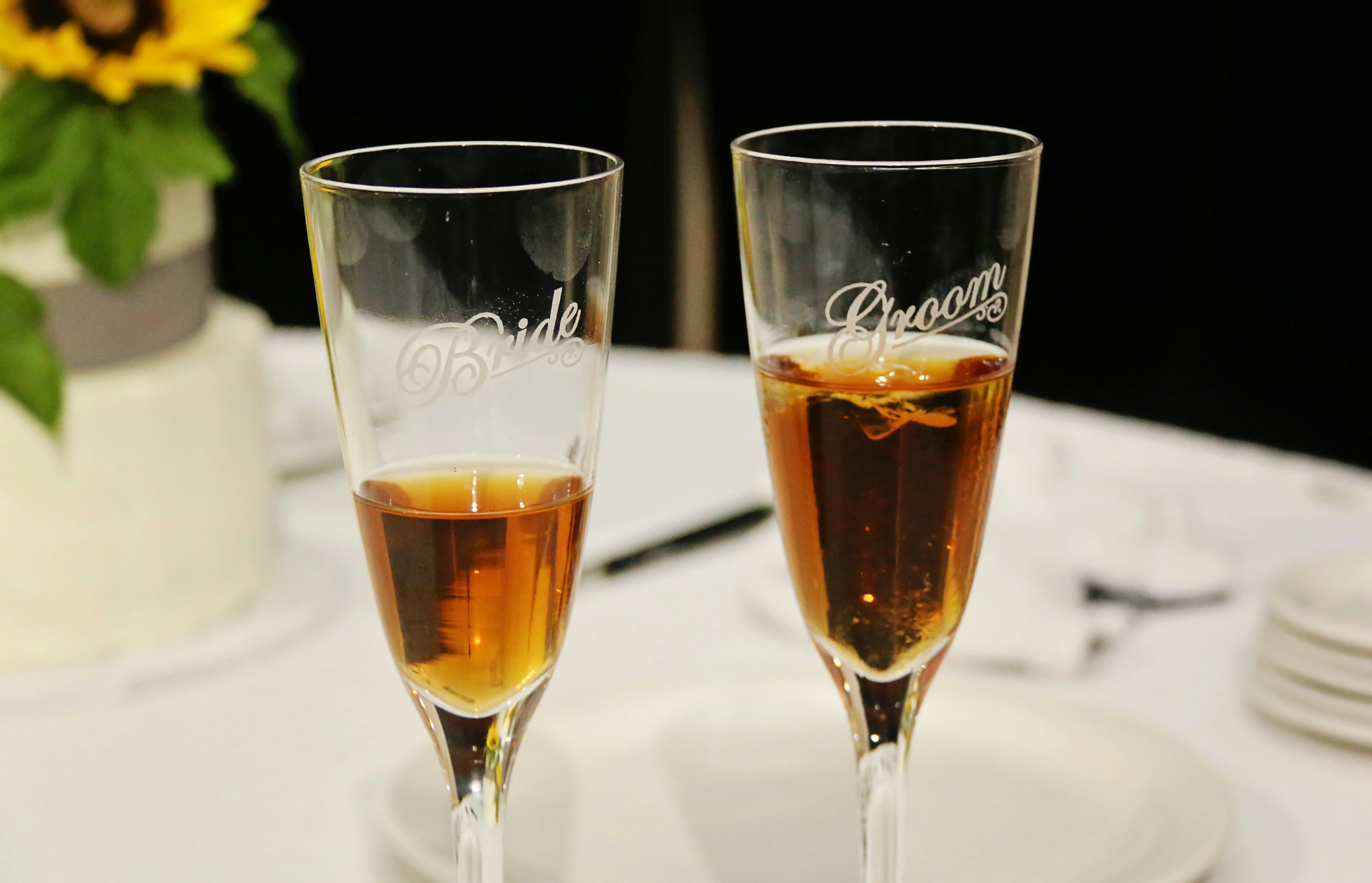 a couple of glasses that are sitting on a table