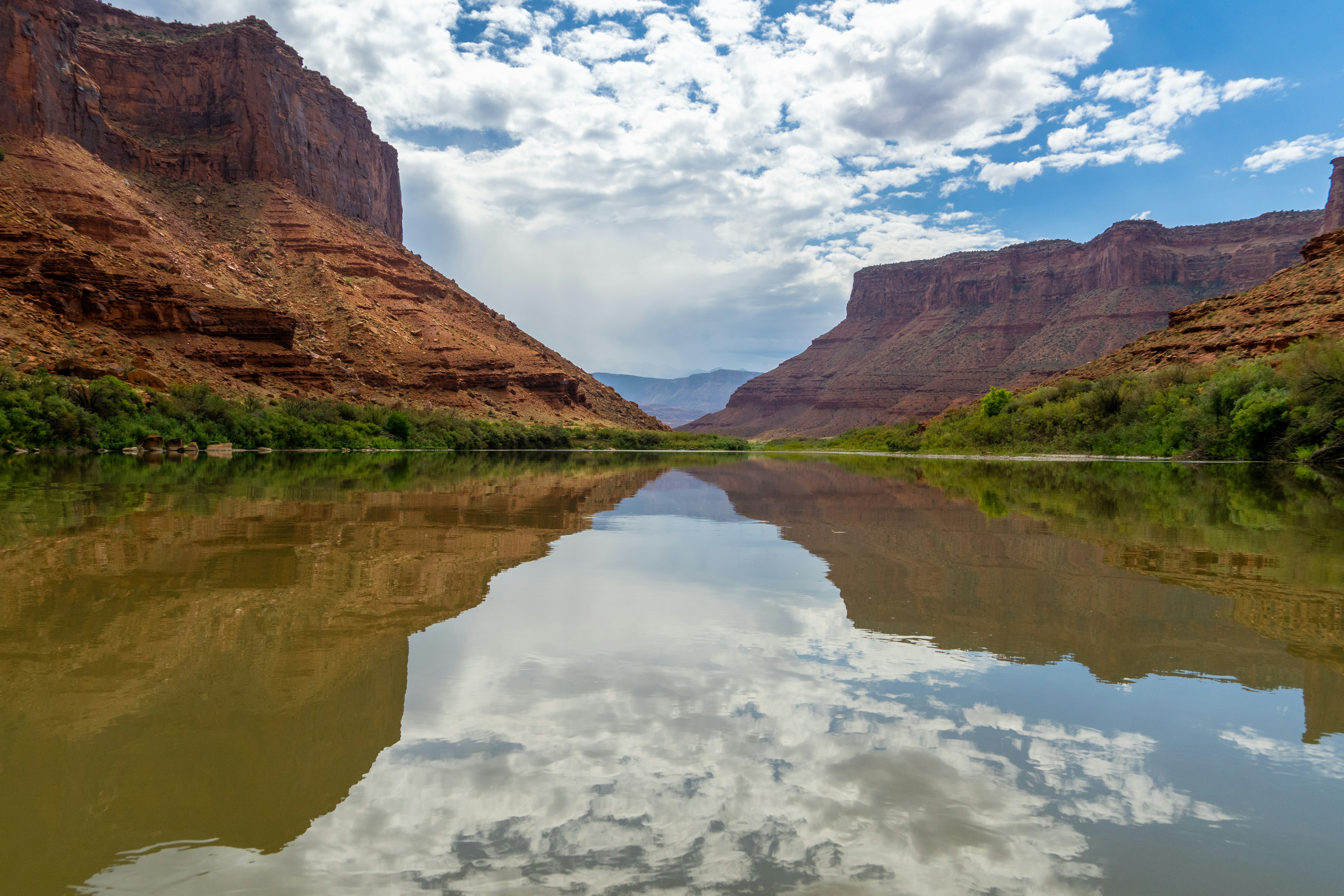 Geológovia objavujú Grand Kaňon z rieky Colorado