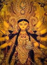 a close up of a statue of a woman
