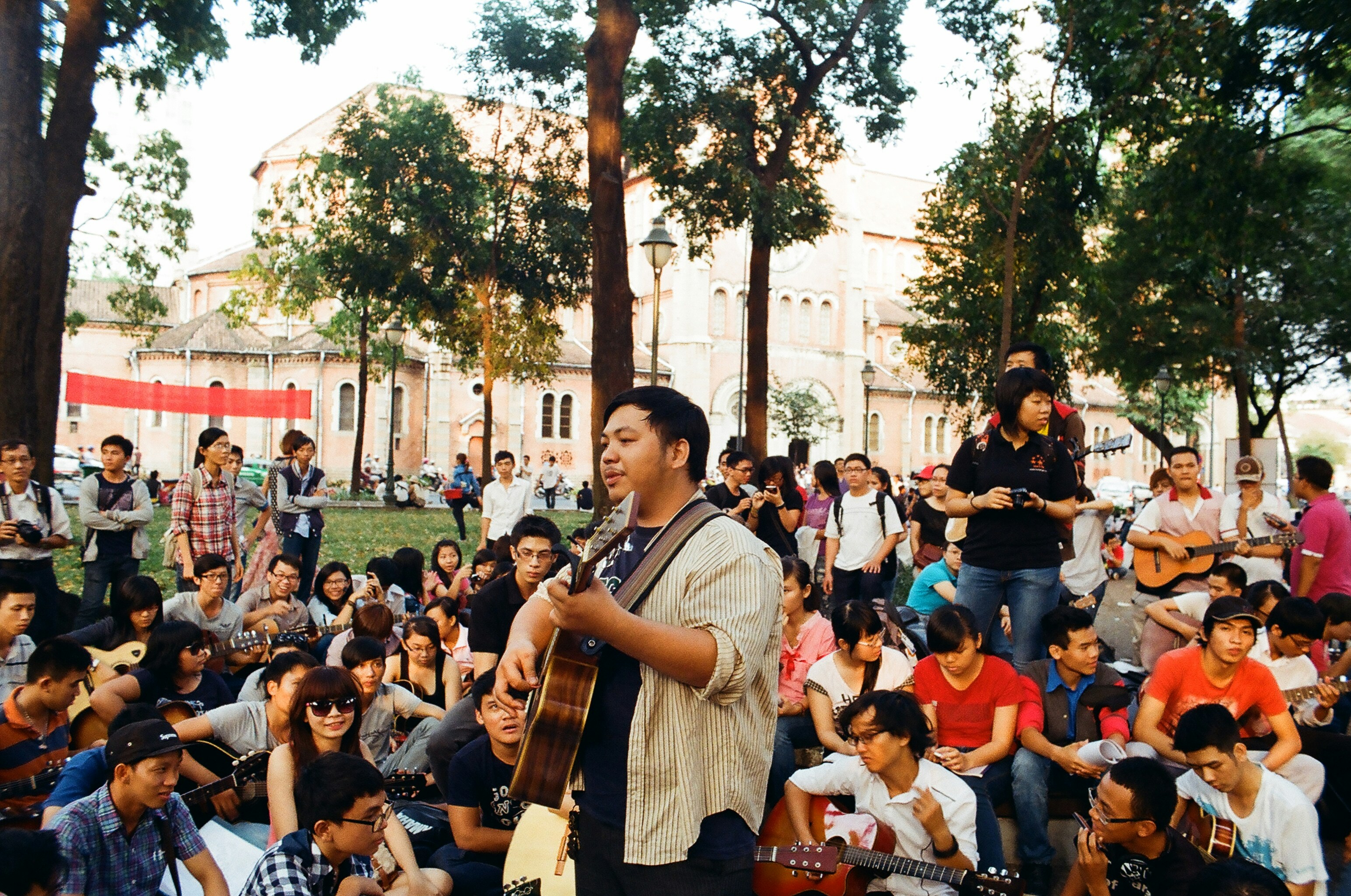 Outdoor guitar party